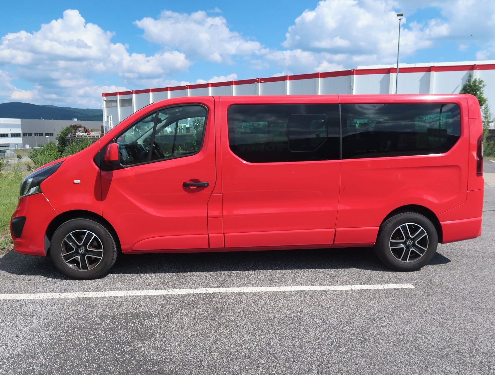 Opel Vivaro, 1.6 CDTI, Bus, 9Míst, Klima - fotka 3