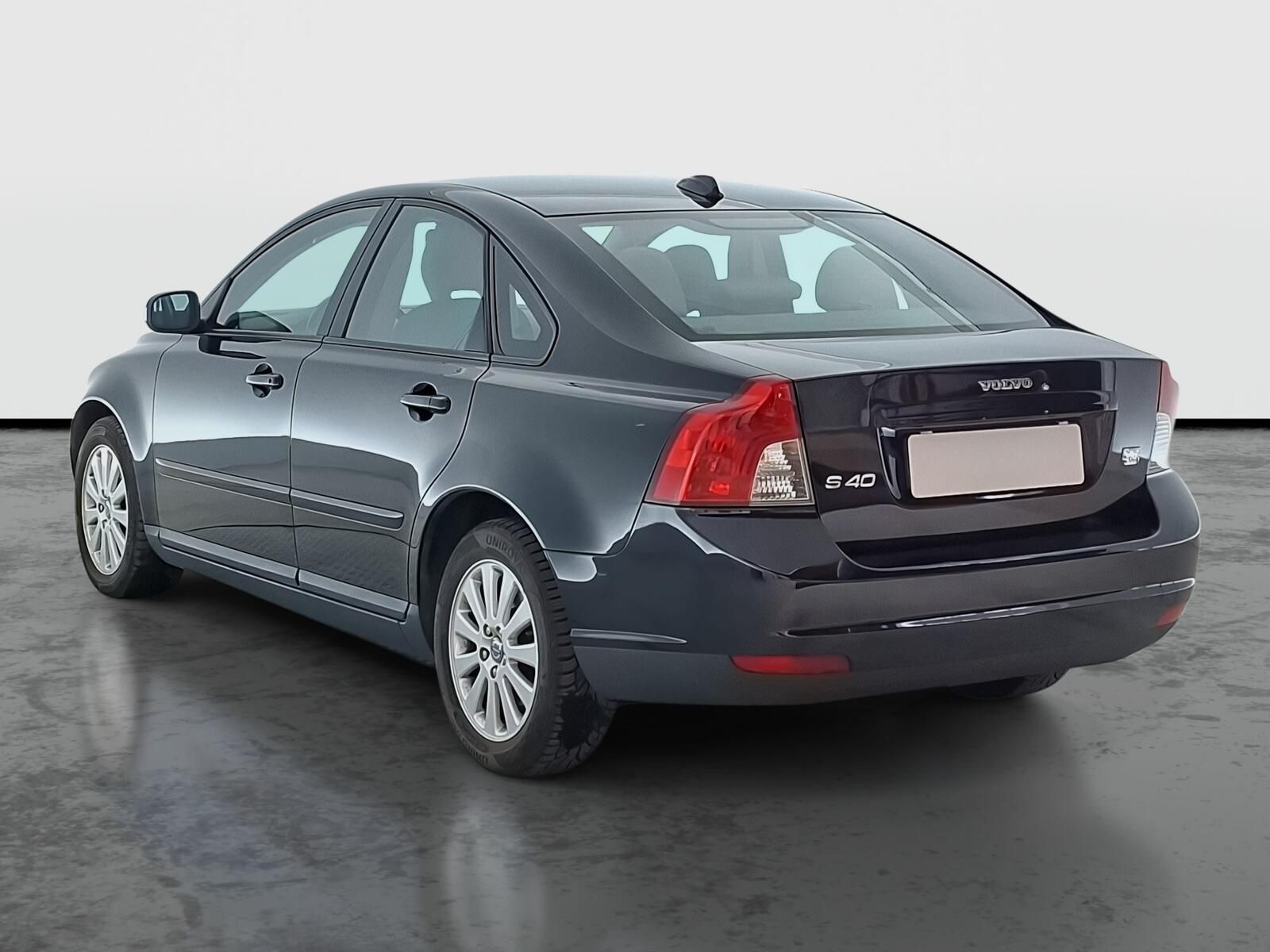 Volvo S40, 2.0 D - fotka 4