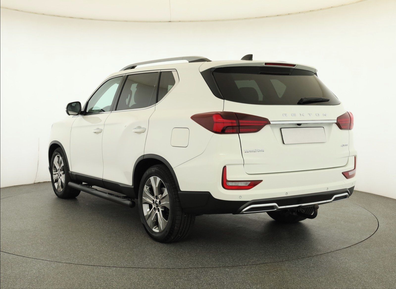SsangYong Rexton, 2.2 Diesel, 4X4, Automat, ČR - fotka 4