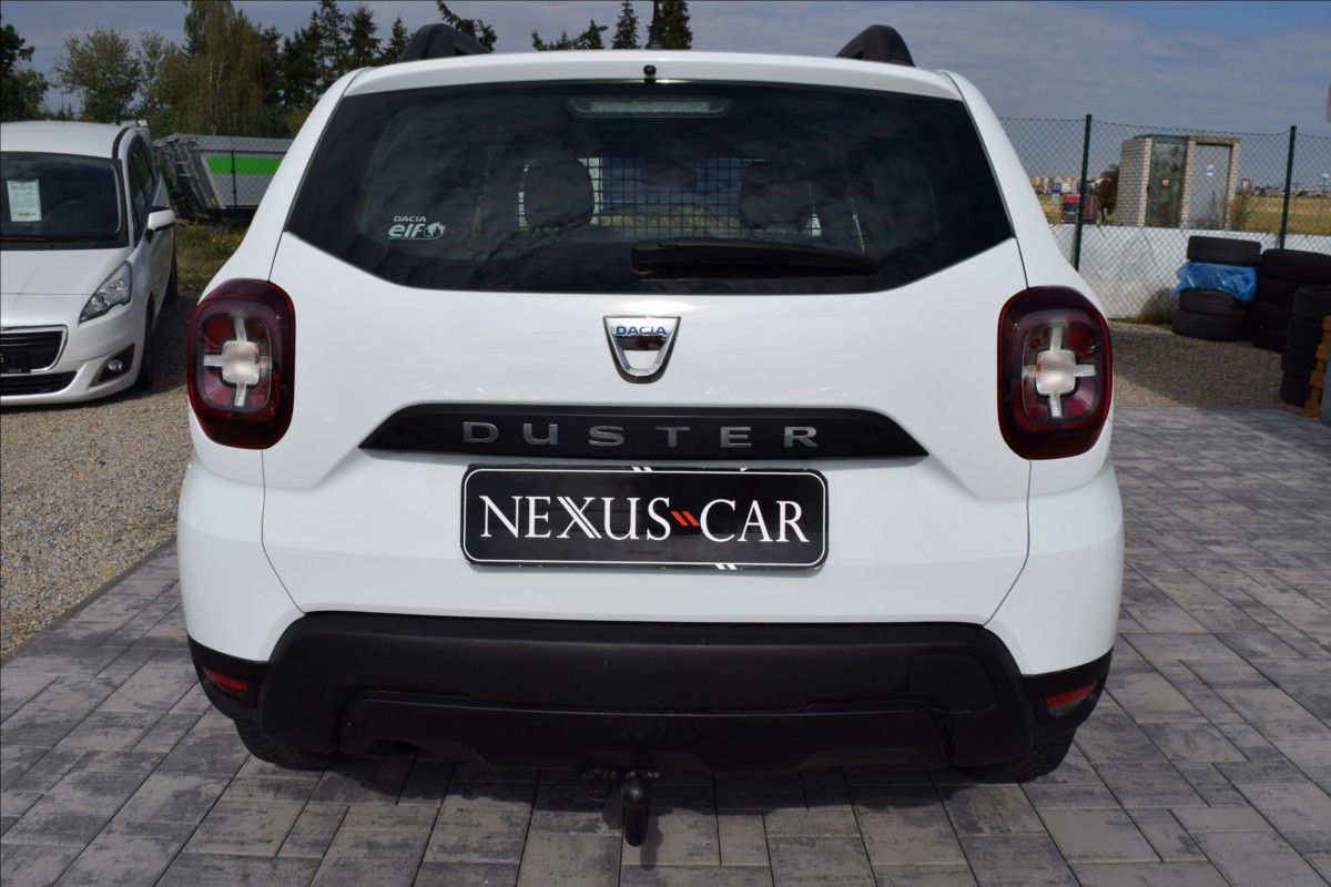 Dacia Duster, 1,6 i 84KW 4X4 TAŽNÉ NOVÁ STK - fotka 6