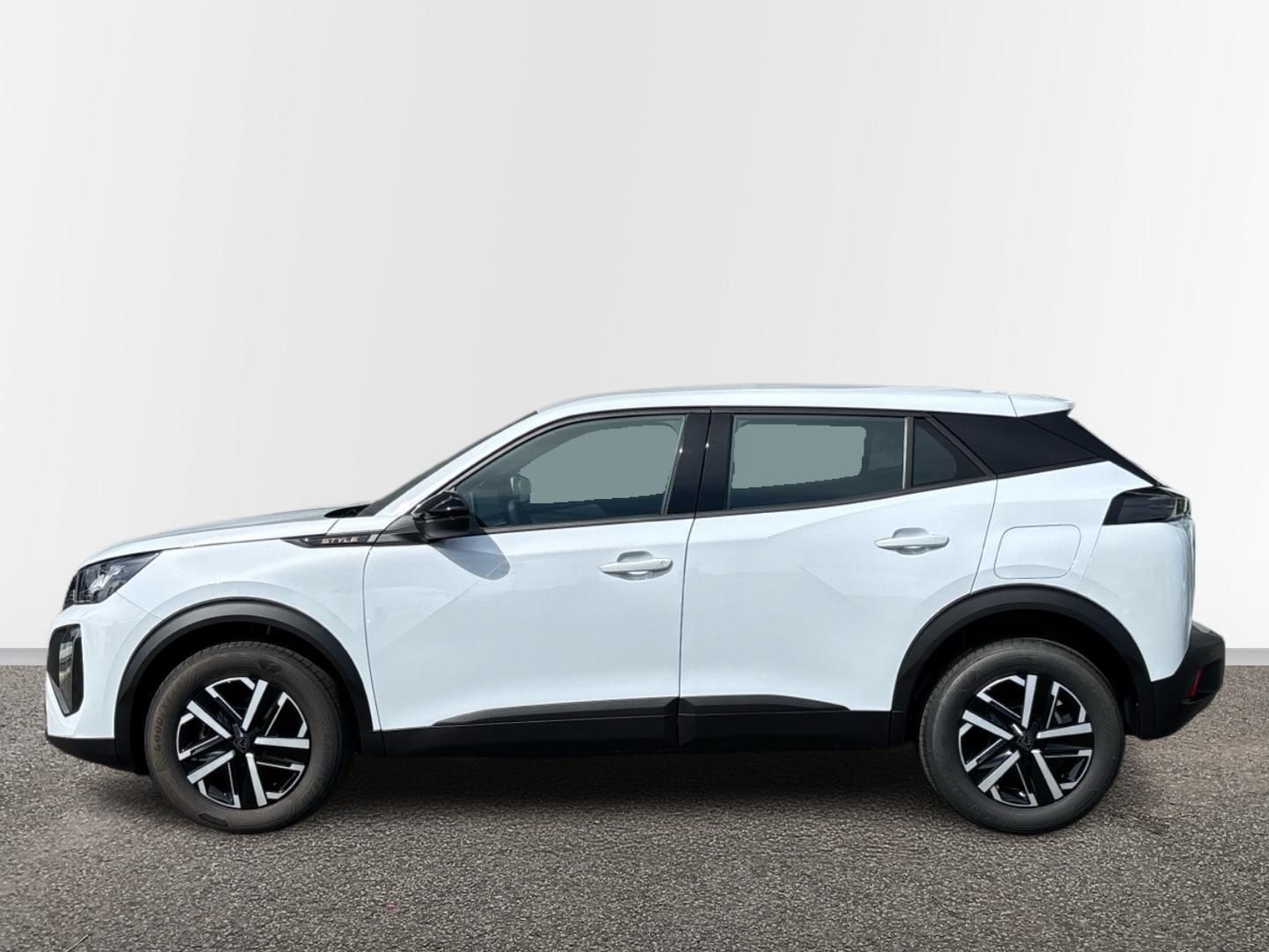 Peugeot 2008, 1.2 Hybrid / 100 kW STYLE - fotka 3