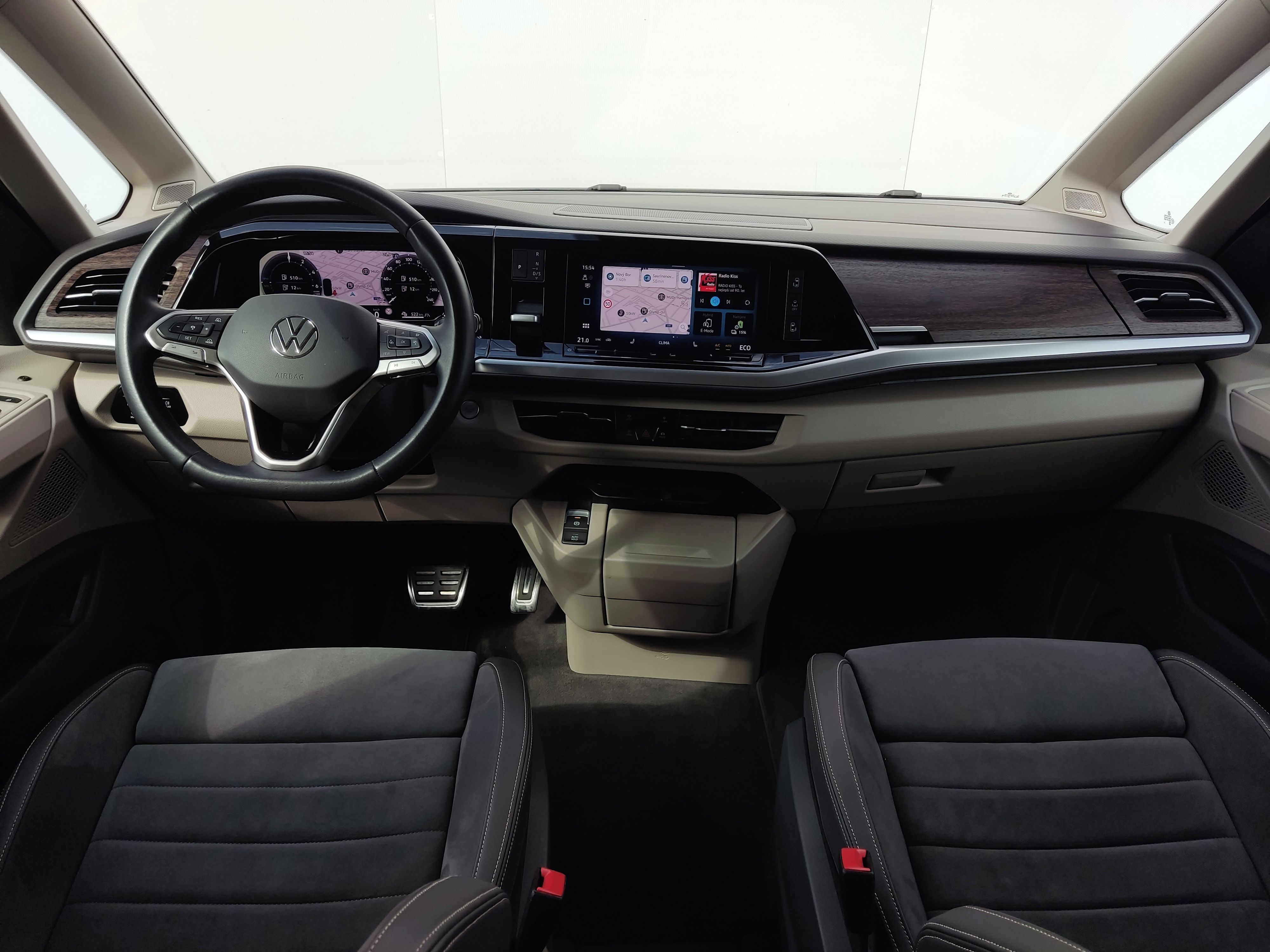 Volkswagen Multivan, Long 1.5 TSI PHEV 4M Style - fotka 5