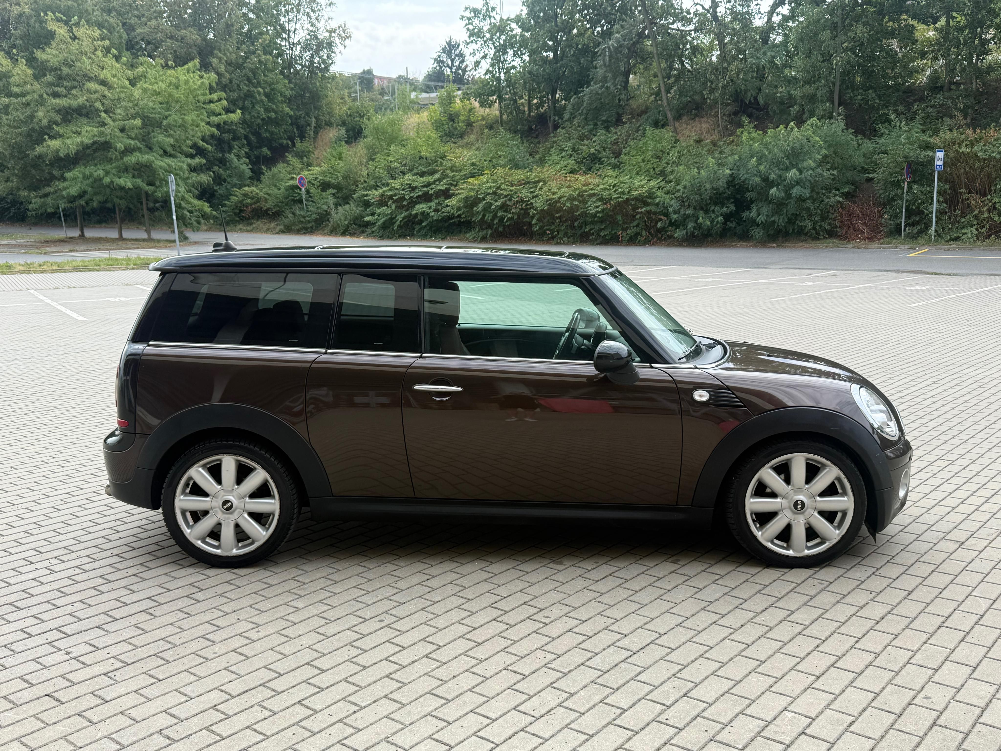Mini Clubman, 1.6D, 80kw Automat - fotka 6