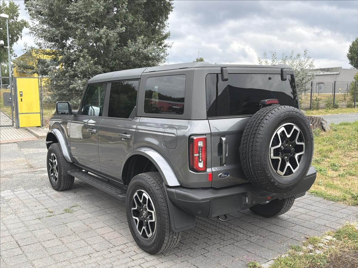 Ford Bronco, 2,7 V6 AUT OUTER BANKS ČR - fotka 5