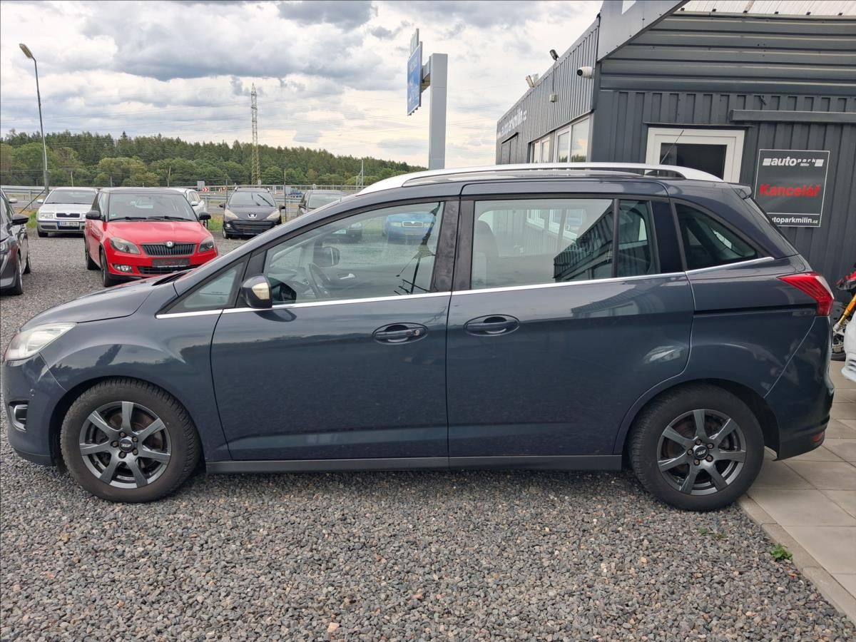 Ford Grand C-MAX, 2,0 tinanium, kamera, keyless - fotka 4