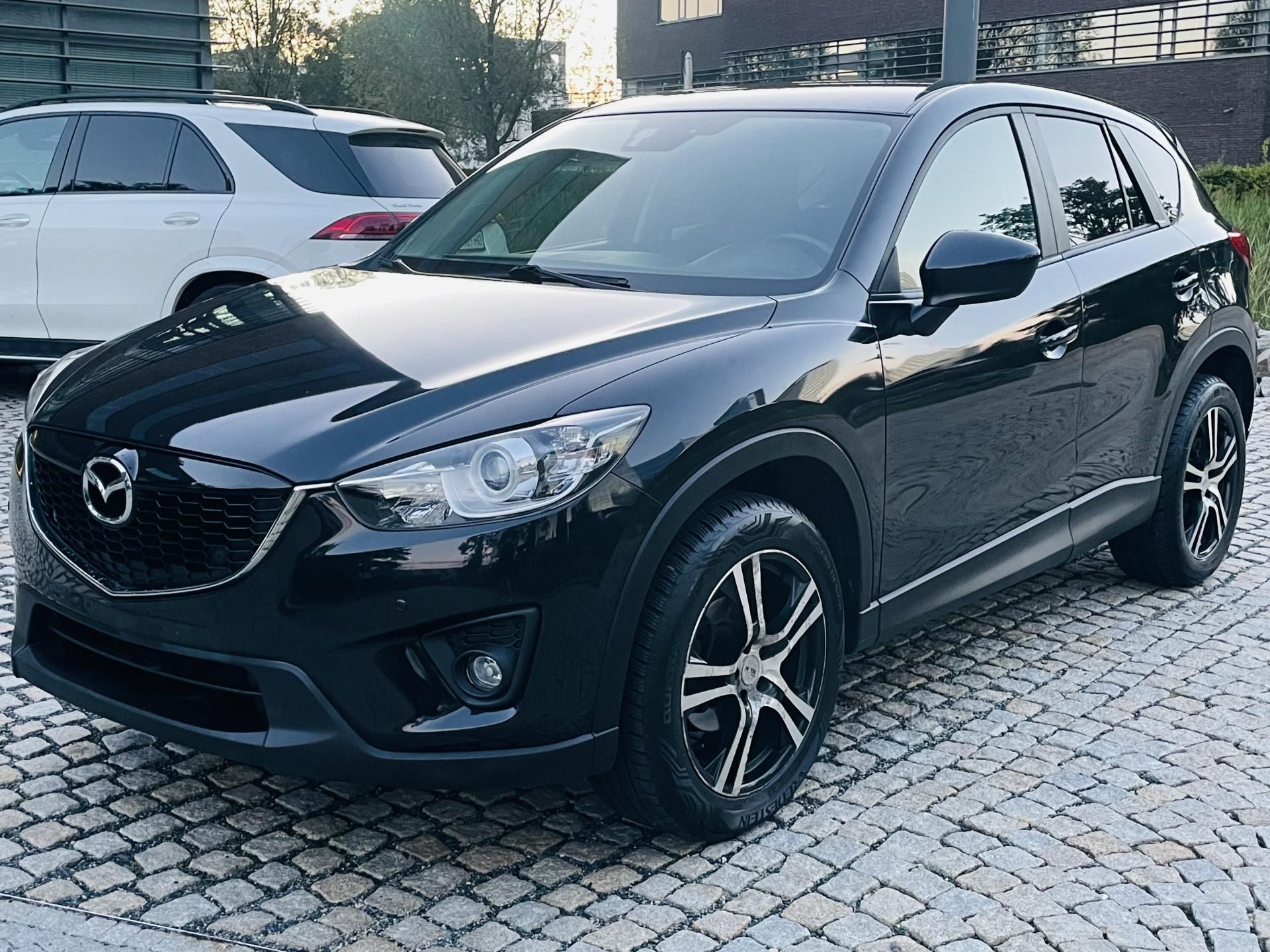 Mazda CX-5, 2.0i MAN 4x4 1MAJITEL SERVISKA - fotka 4