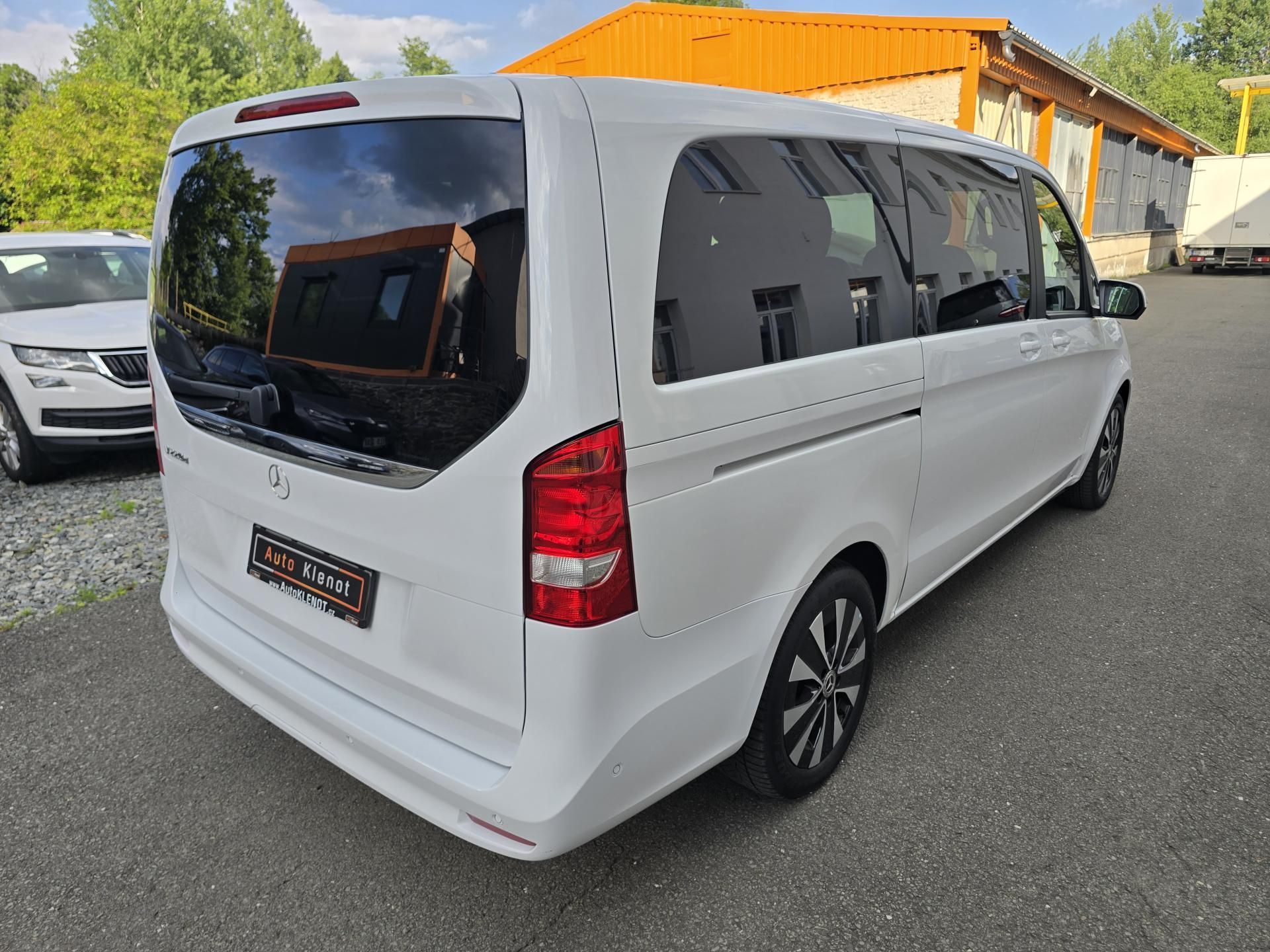 Mercedes-Benz Třídy V, V 220d 120kW LONG 6míst ČR DPH - fotka 4
