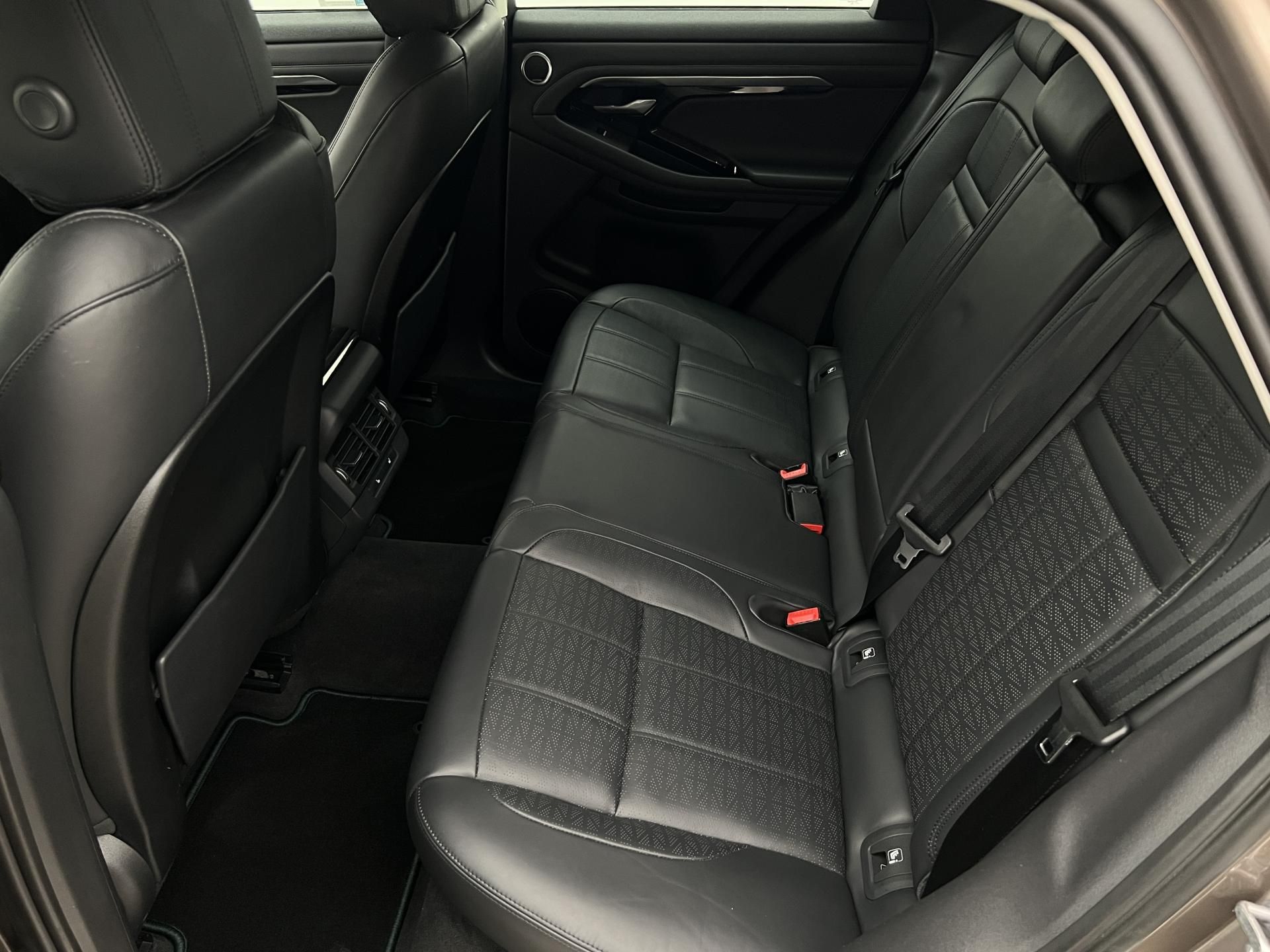 Land Rover Range Rover Evoque, P200 R-DYNAMIC HSE AUT CZ - fotka 6