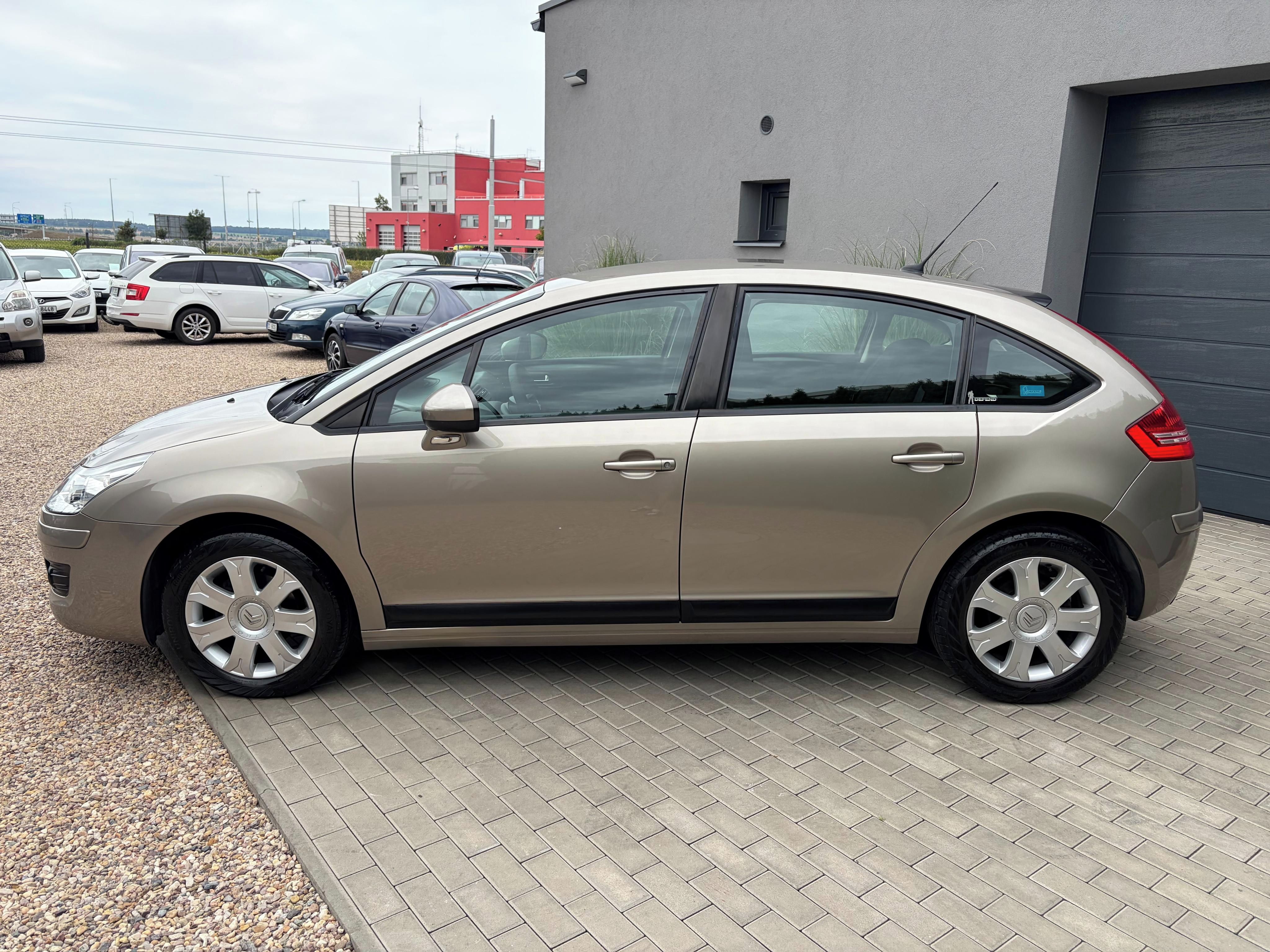 Citroën C4, 1.4i 16V 65kW, Nové ROZVODY - fotka 6