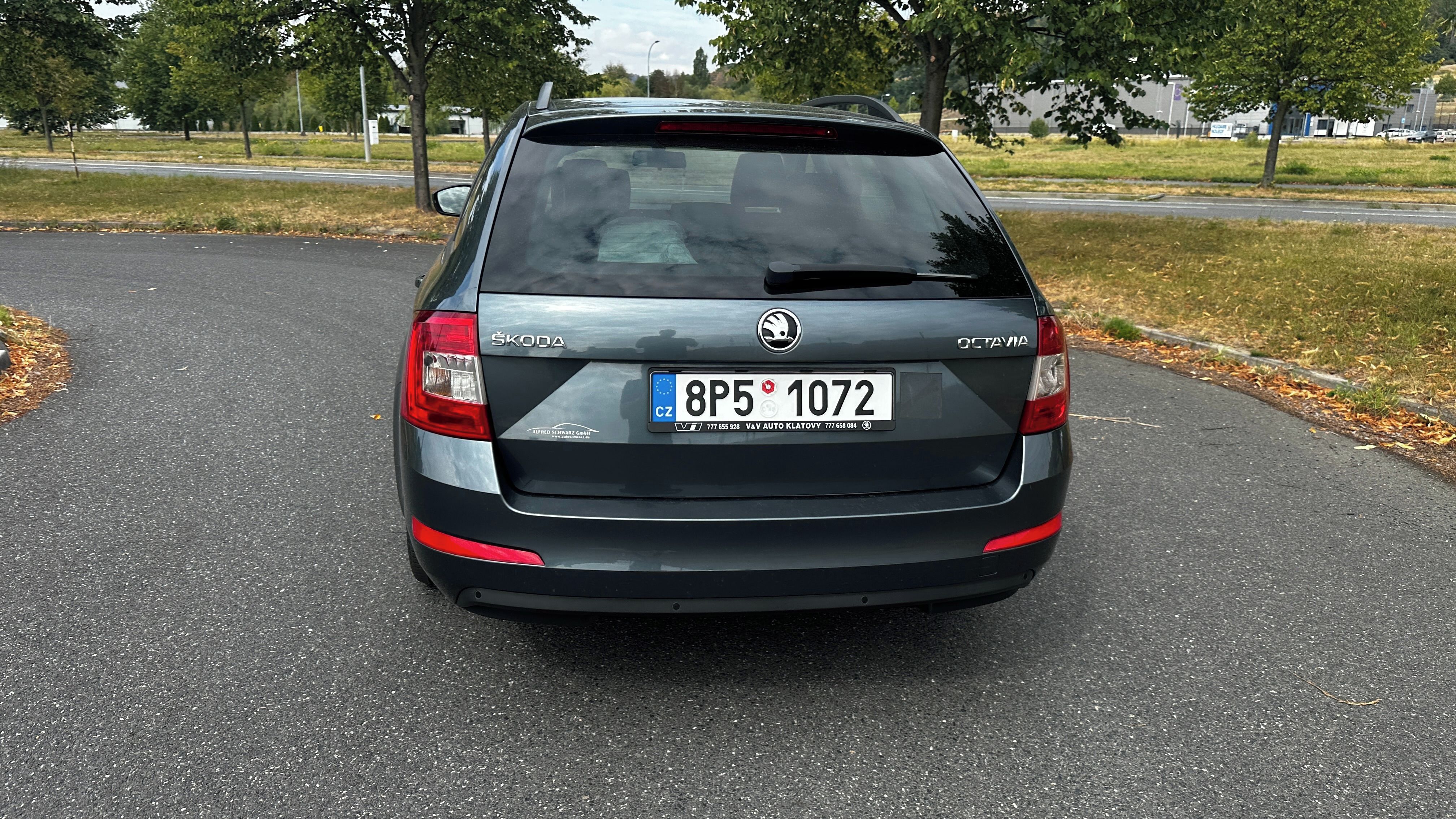 Škoda Octavia, 2.0 TDI - fotka 4