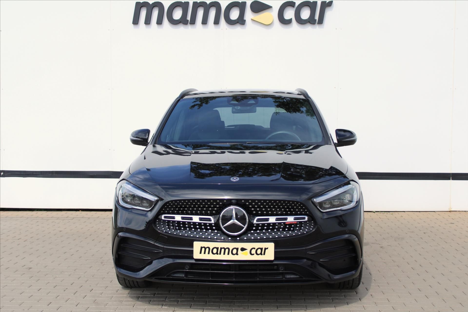 Mercedes-Benz GLA, 250 165kW 4MATIC AMG ČR - fotka 2