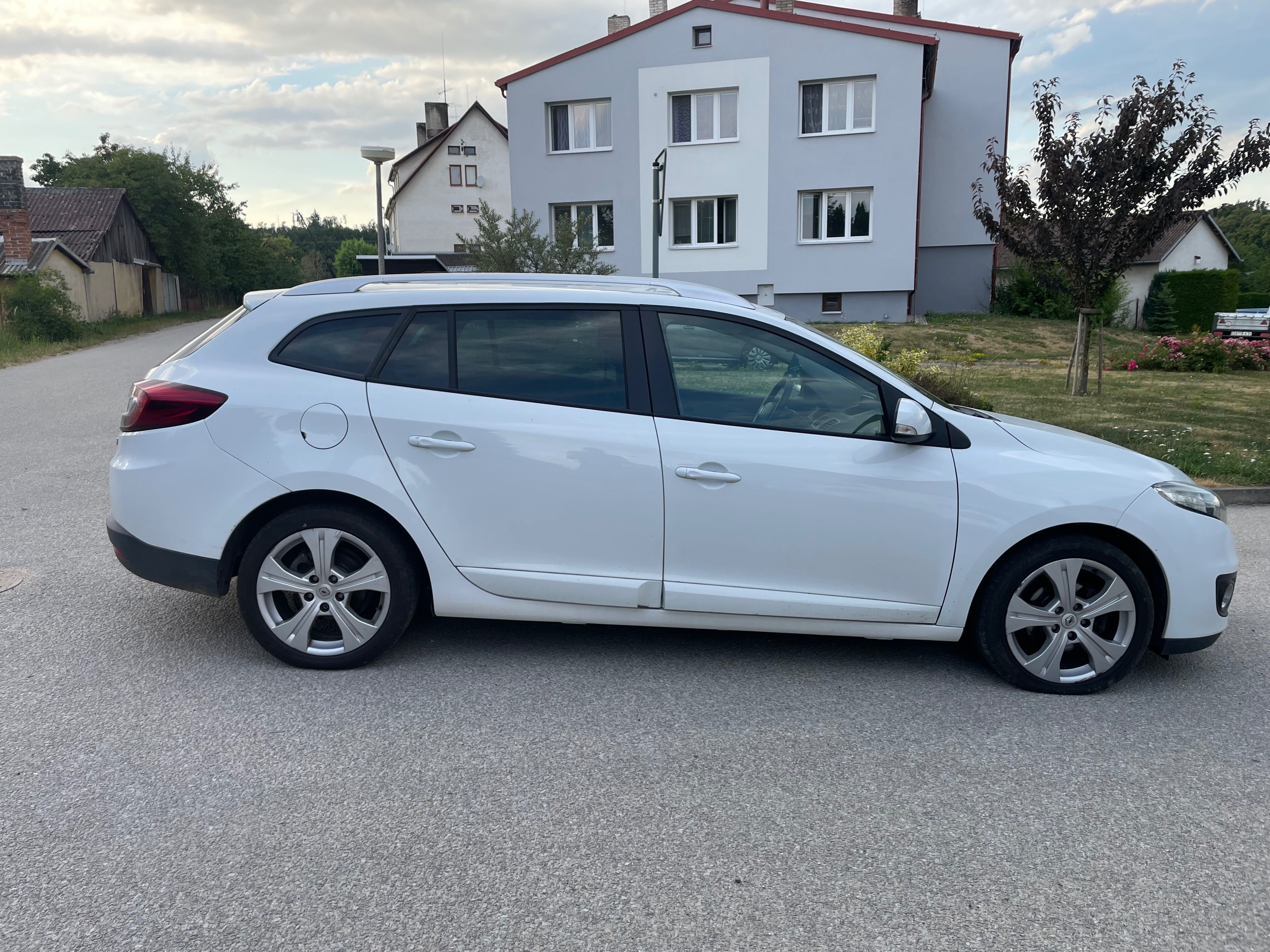 Renault Mégane, 1.5dCi Kombi 2012 - fotka 6