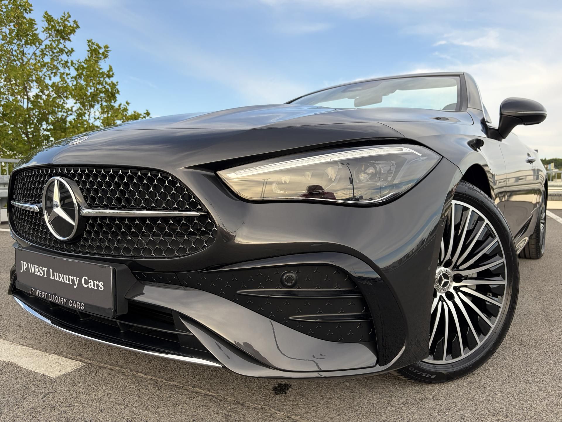 Mercedes-Benz CLE, 220d Cabrio AMG el.sed KEYLESS - fotka 4