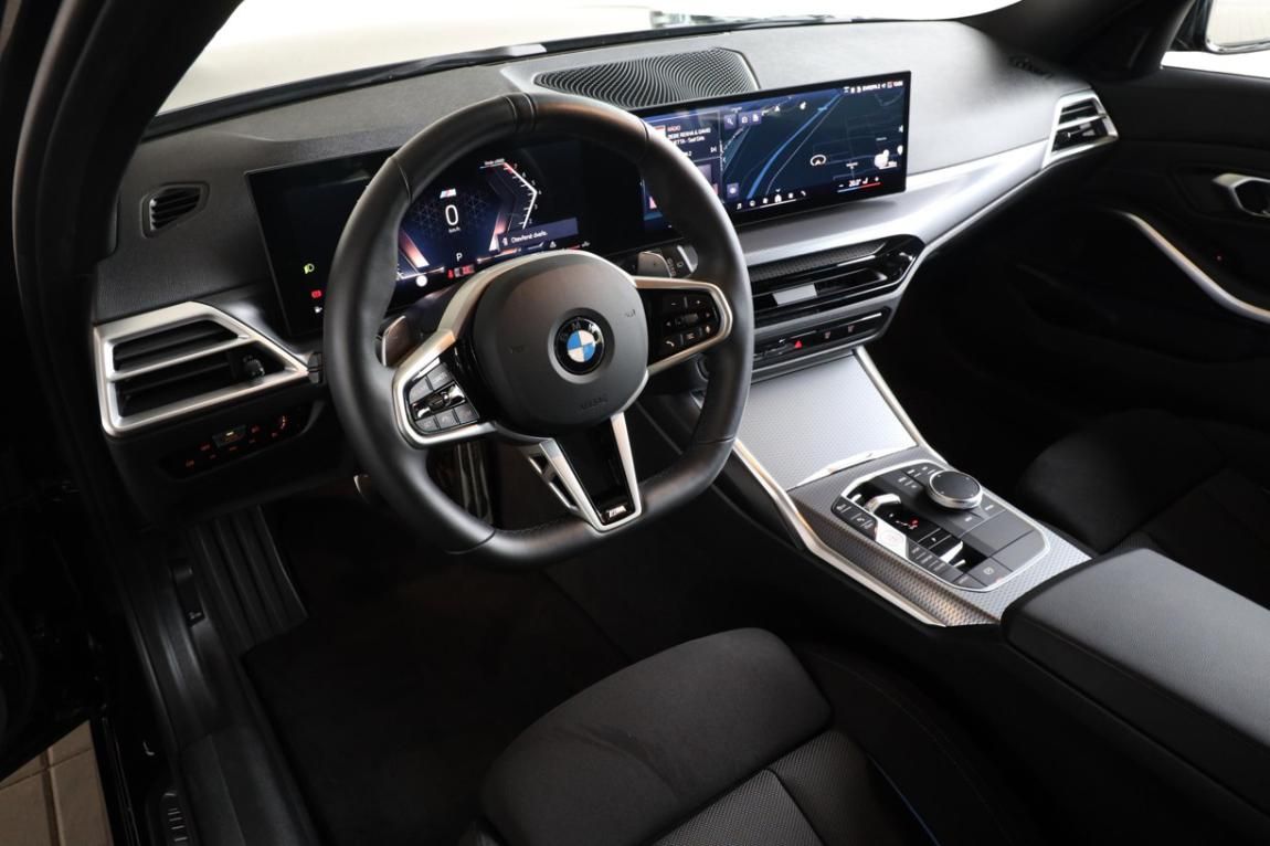 BMW Řada 3, 330i xDrive Touring - fotka 5
