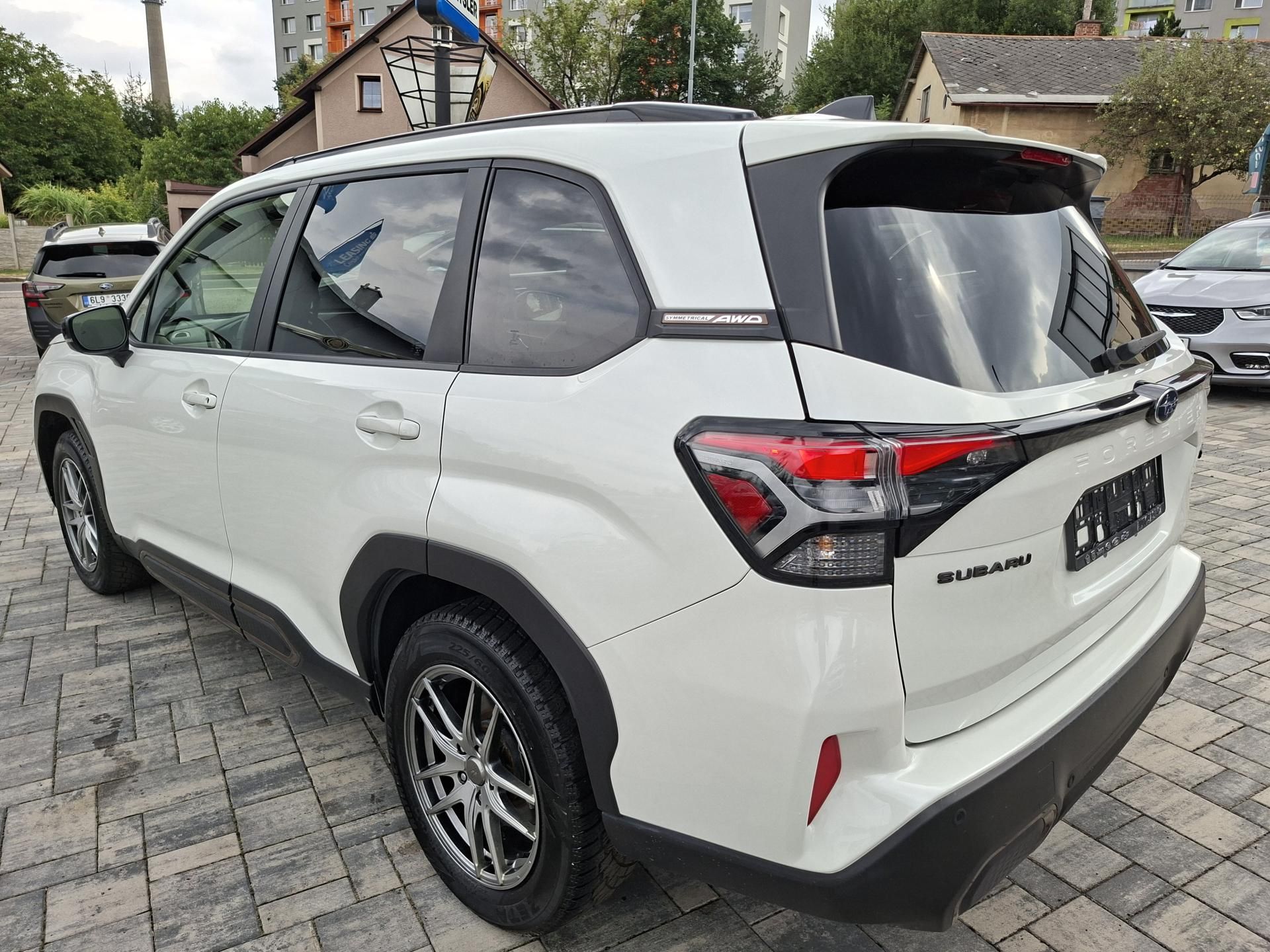 Subaru Forester, 2,5 SPORT 4x4,nový model, kůže - fotka 5