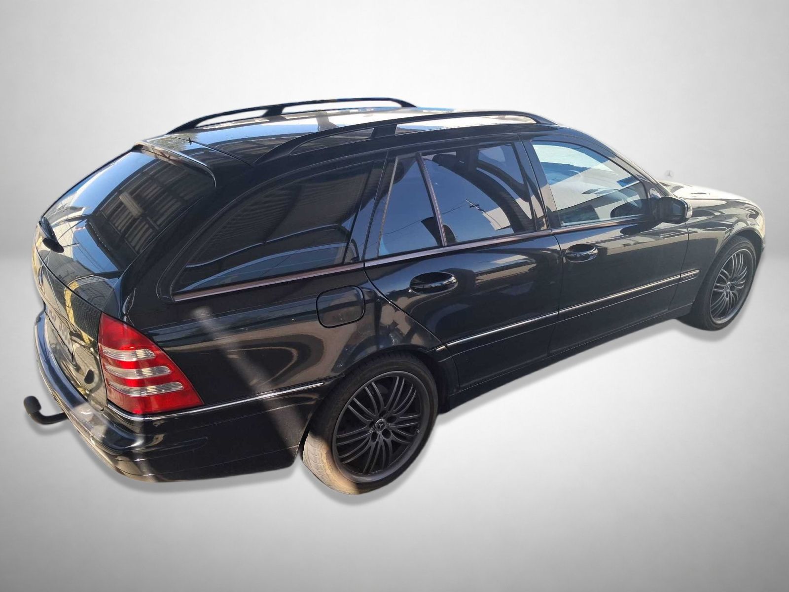 Mercedes-Benz Třídy C, 180 Kompressor, Tažné - fotka 2
