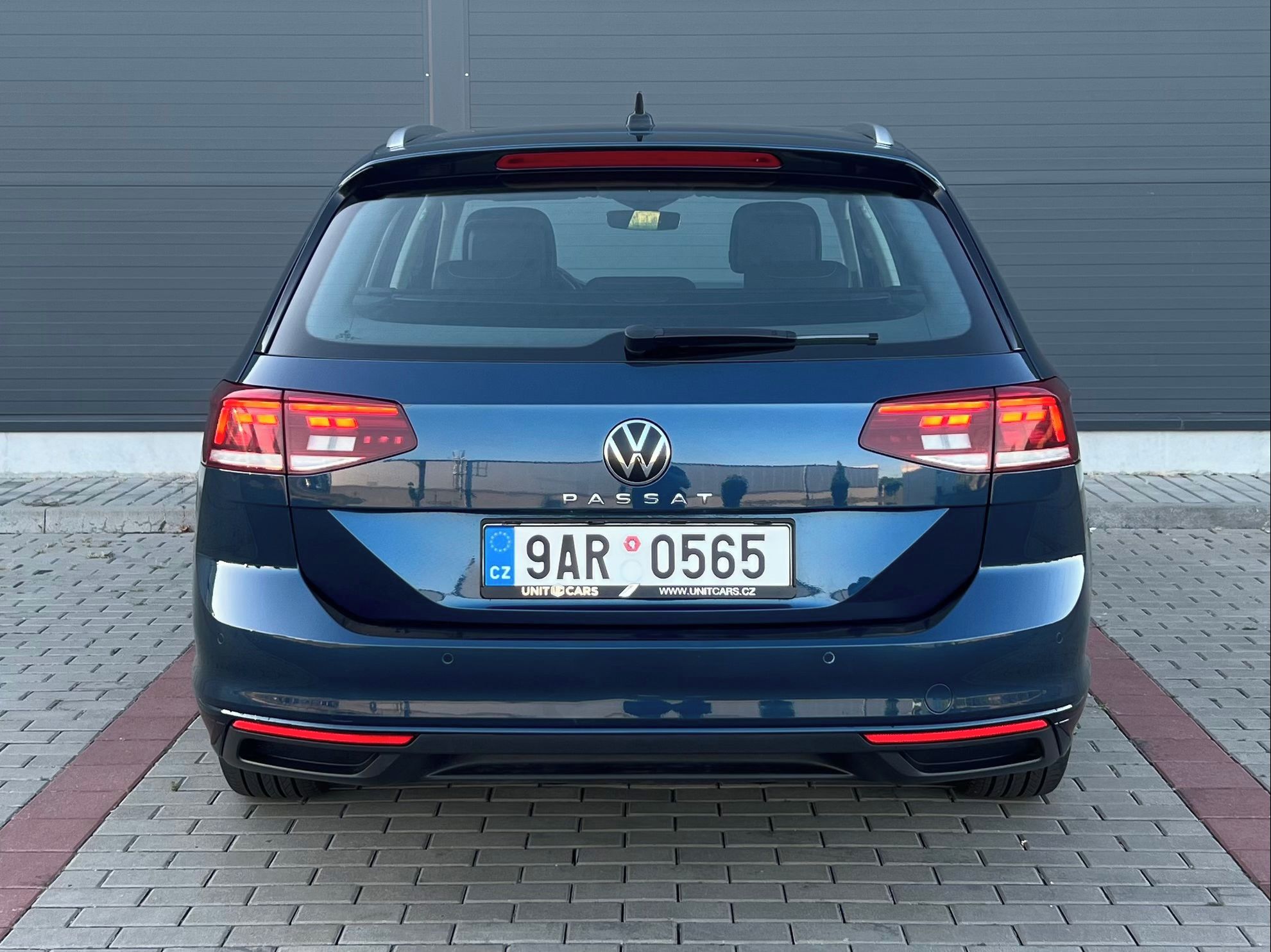 Volkswagen Passat, 2.0 TDI-DSG-Business2xPneu - fotka 5
