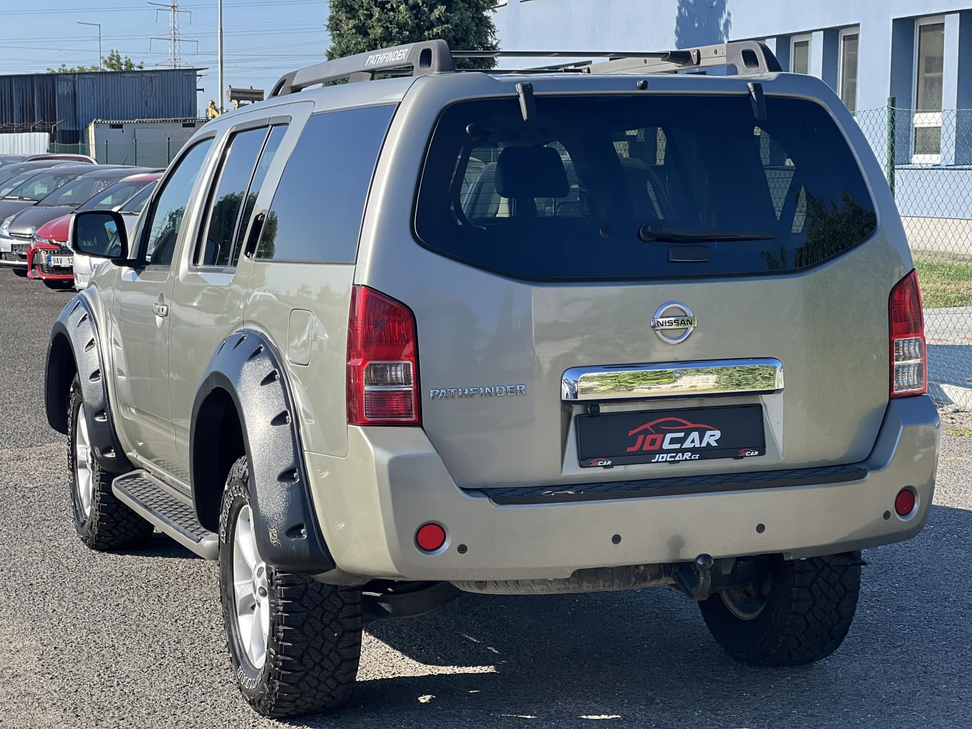 Nissan Pathfinder, 2.5DCi 4x4 AUTOMAT 7MÍST - fotka 5