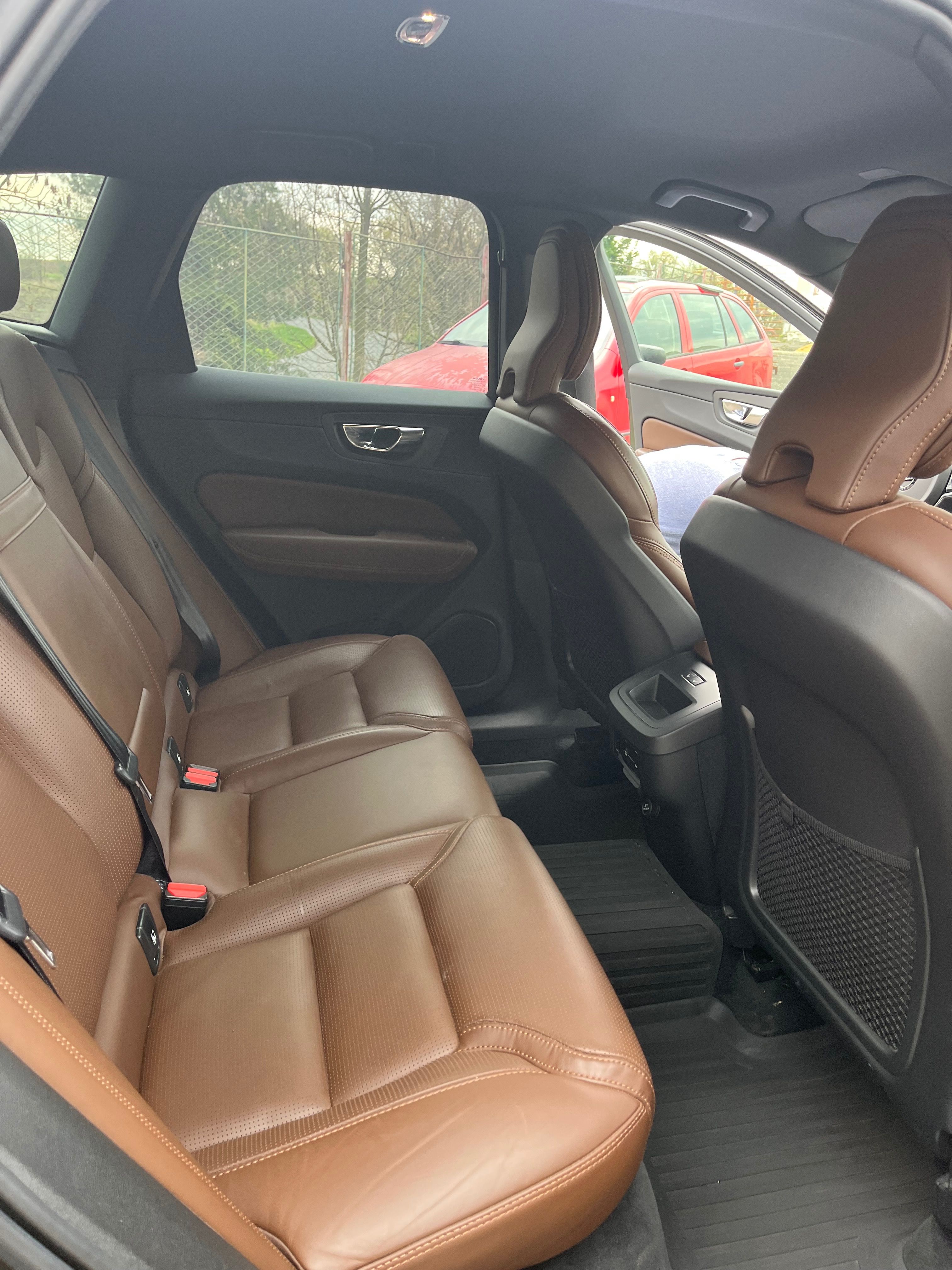 Volvo XC60, Inscription , B4 , mild hybrid - fotka 4