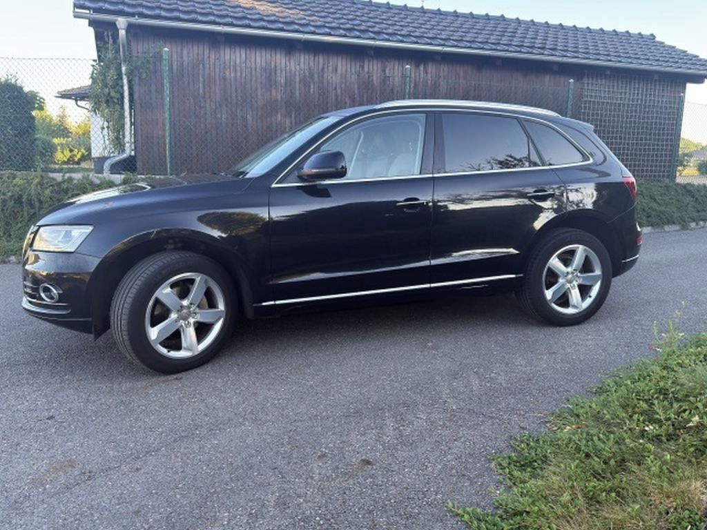 Audi Q5, 2.0TDI QUATTRO, 74.400KM - fotka 2