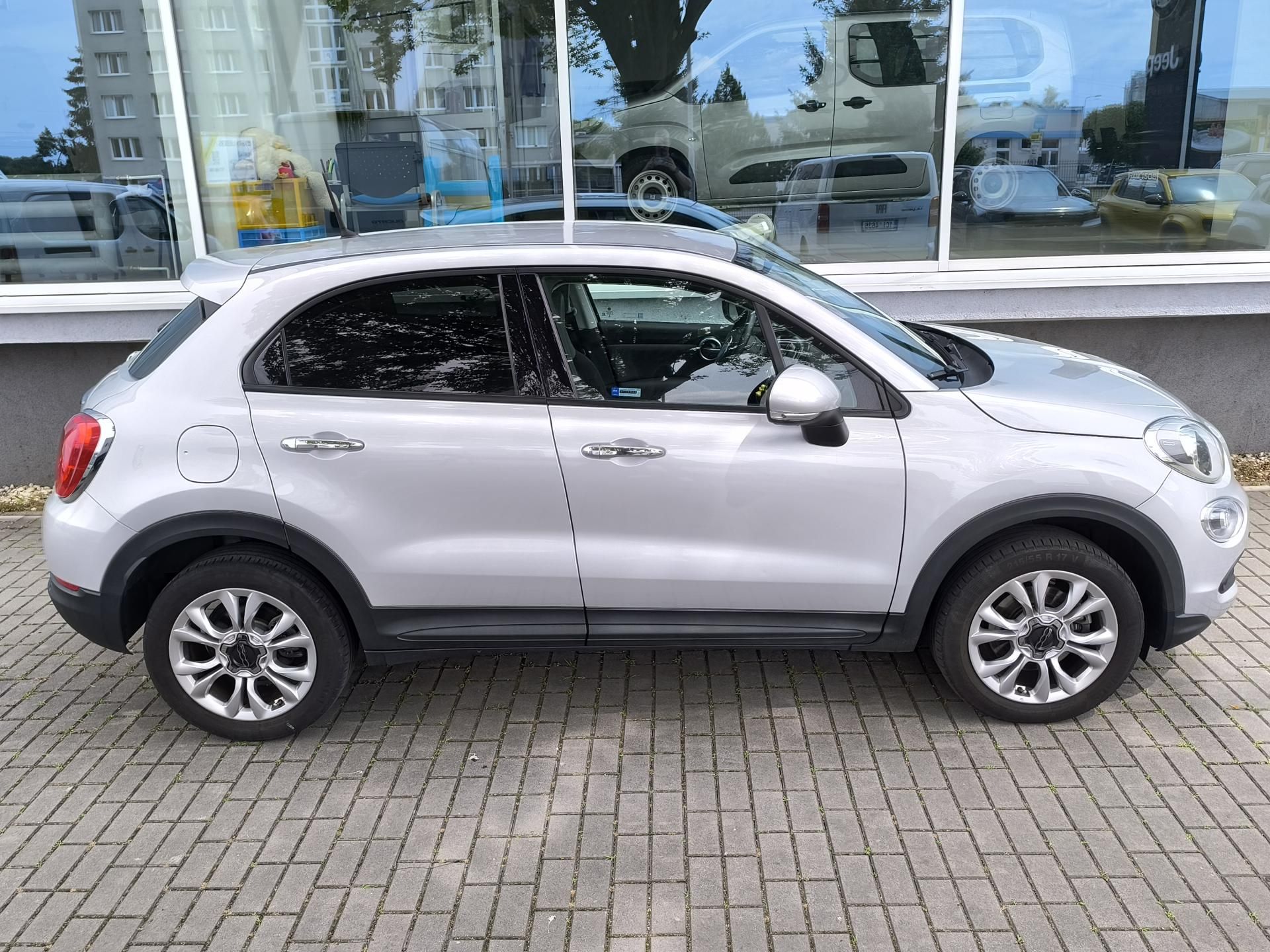 Fiat 500X, 1.6 E-Torq 110k Plus - fotka 6