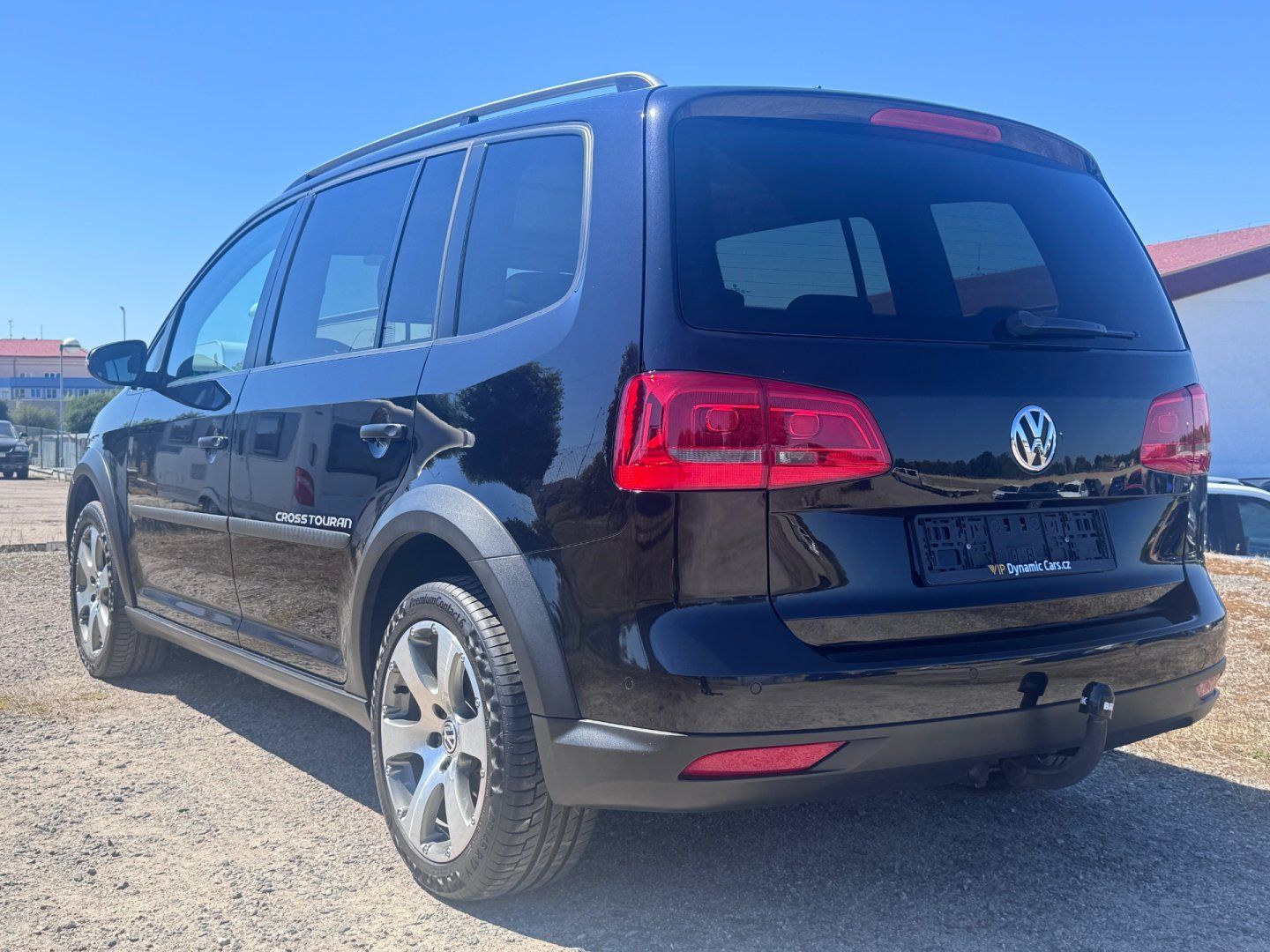 Volkswagen Touran, 2.0 TDI Cross XEN TAŽNÉ 7míst - fotka 5