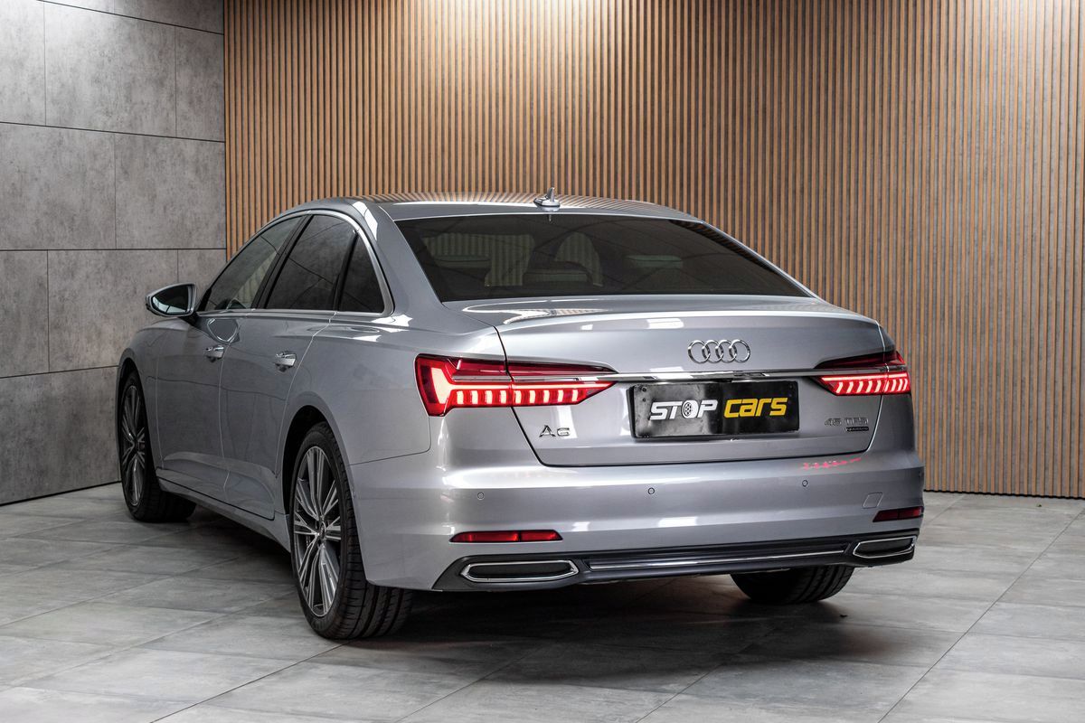 Audi A6, 45TFSI 4x4*DESIGN*DPH*ČR 1.MAJ - fotka 4