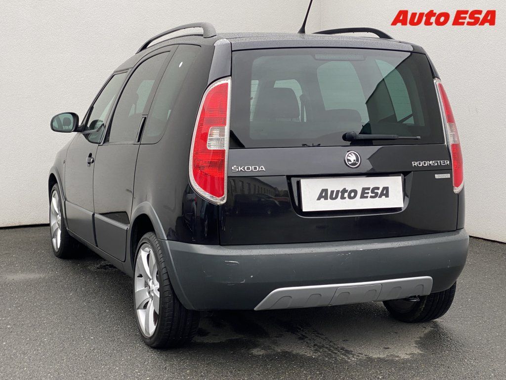 Škoda Roomster, 1.2 TSi,Scout,+kola,panor - fotka 6