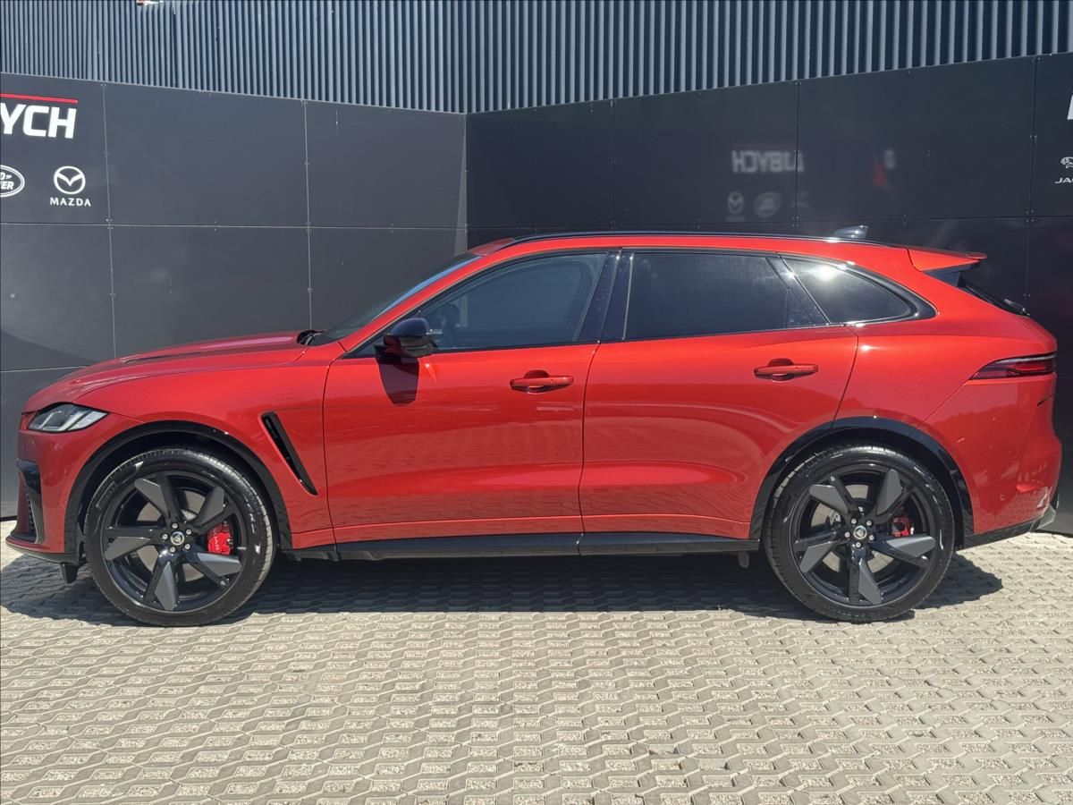 Jaguar F-Pace, 5,0 SVR P575 AT AWD MY25.5 ČR - fotka 5