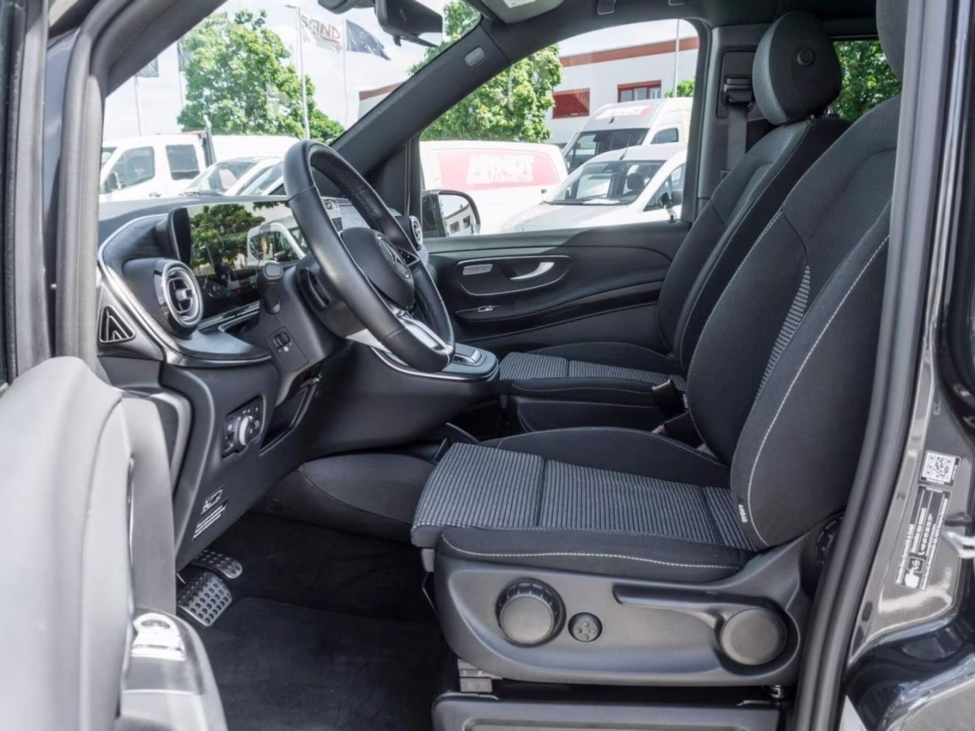 Mercedes-Benz Třídy V, Marco Polo 250d 4M 5míst NezTo - fotka 5