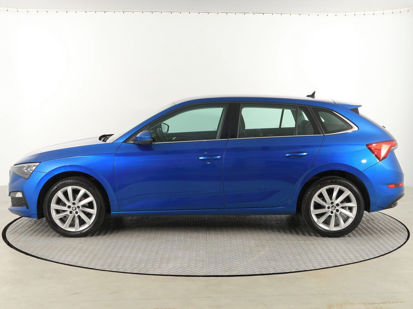 Škoda Scala, 1.5 TSI, Serv.kniha - fotka 3