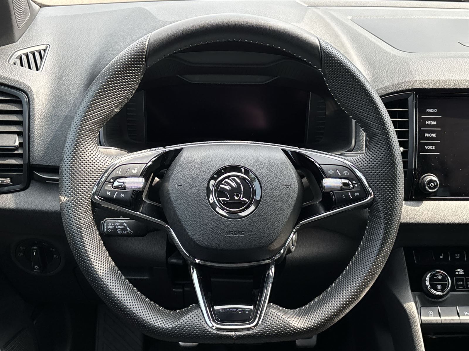 Škoda Karoq, 1.5 TSI Sportline - fotka 6
