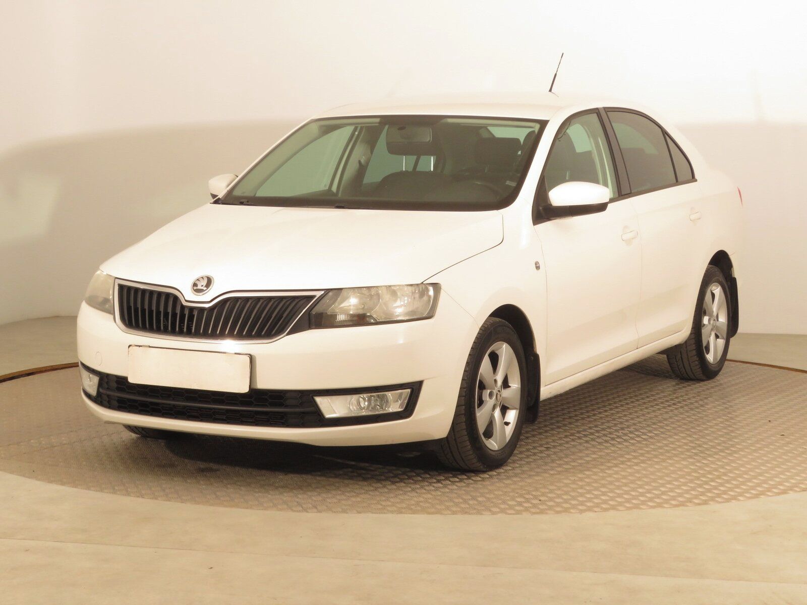 Škoda Rapid, 1.2 TSI, Serv.kniha - fotka 2