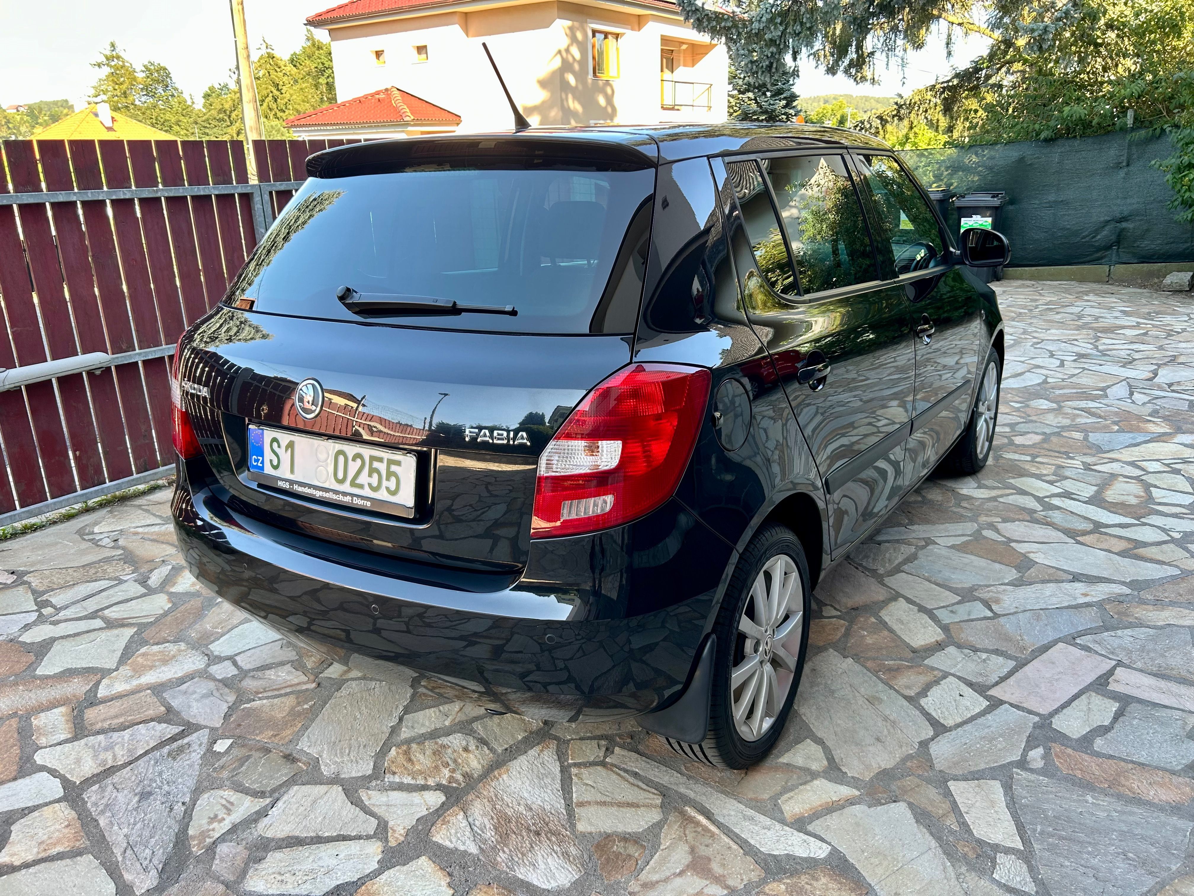 Škoda Fabia, 1.2 TSI 77KW STYLE SPORT - fotka 6