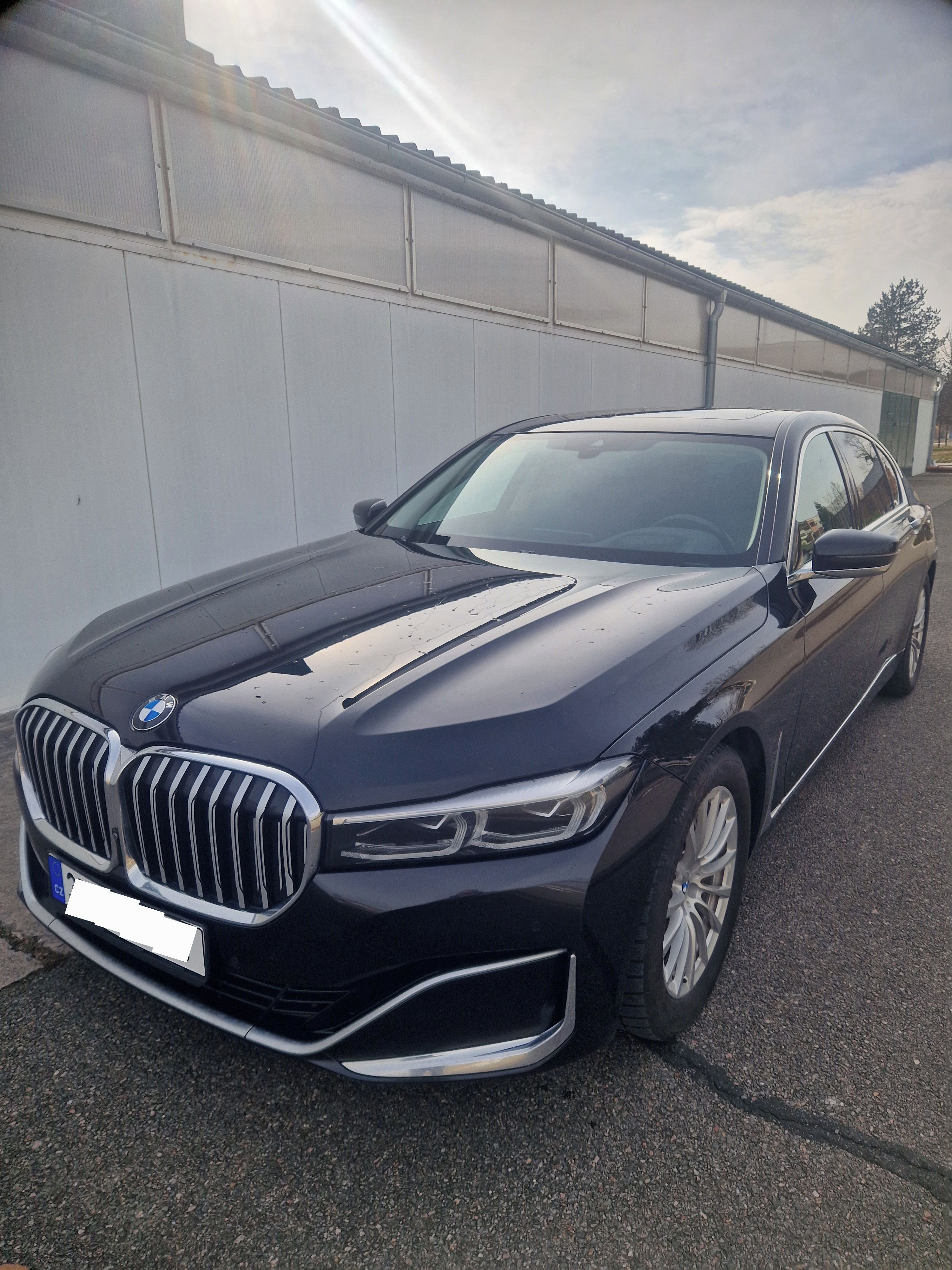 BMW Řada 7, Bmw 730Ld G12 Long facelift - fotka 3