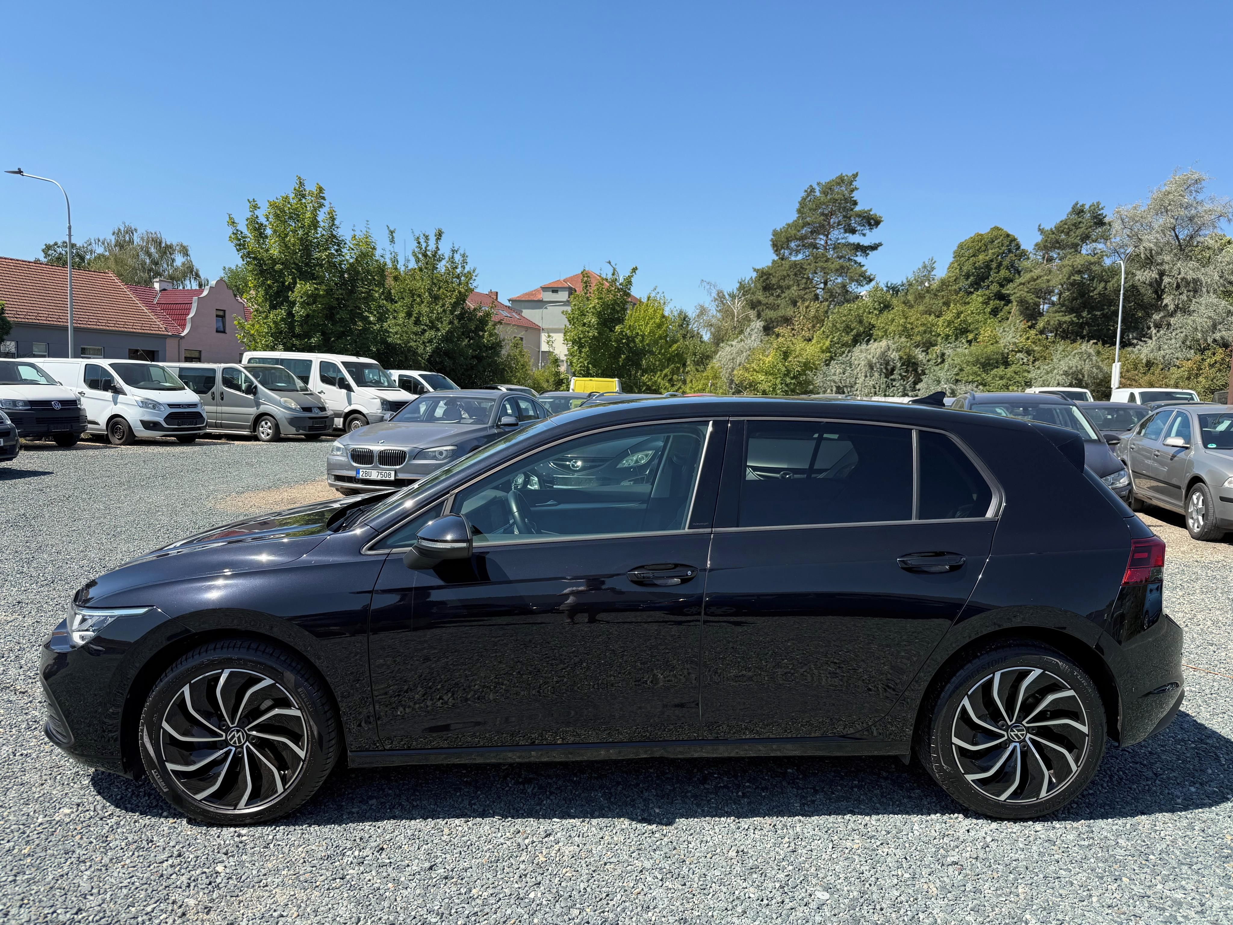 Volkswagen Golf, 2.0 TDi 85Kw Highline - fotka 2