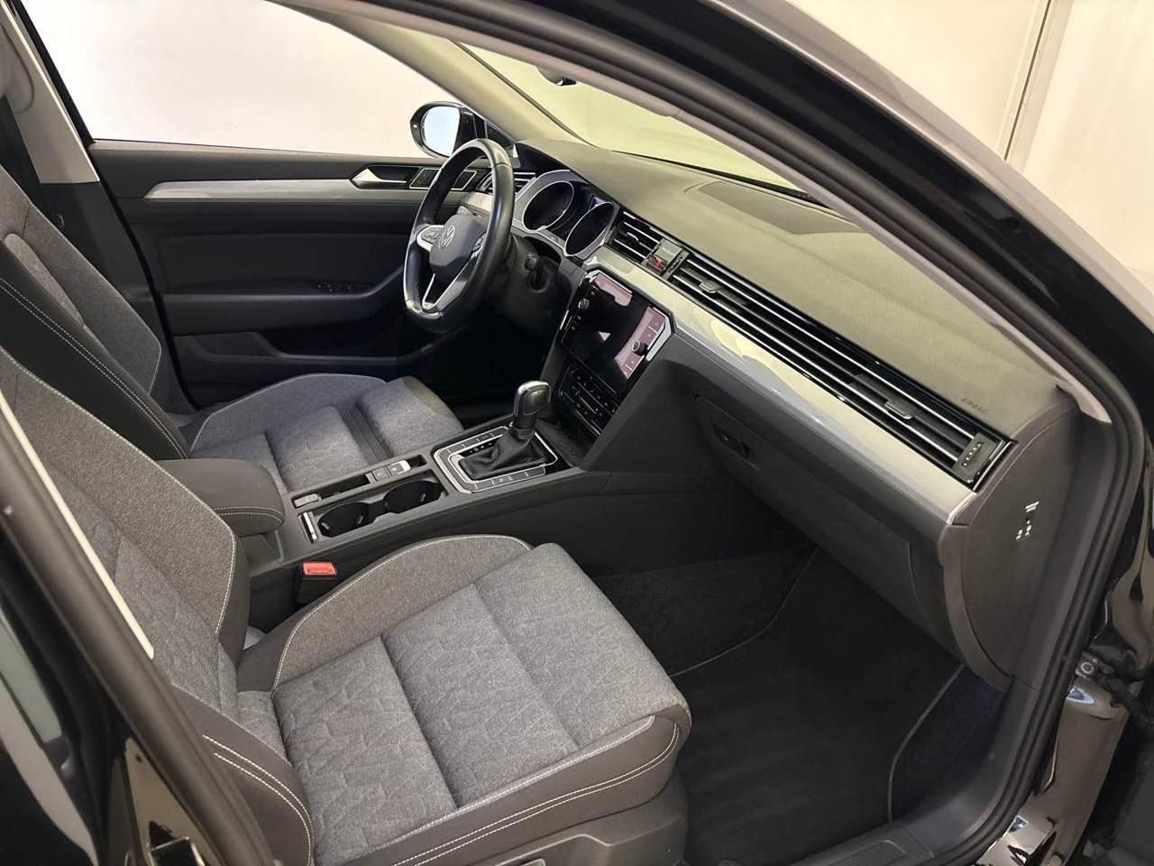 Volkswagen Passat, 2.0TDI DSG 110kW 1.Maj DPH TZ - fotka 4
