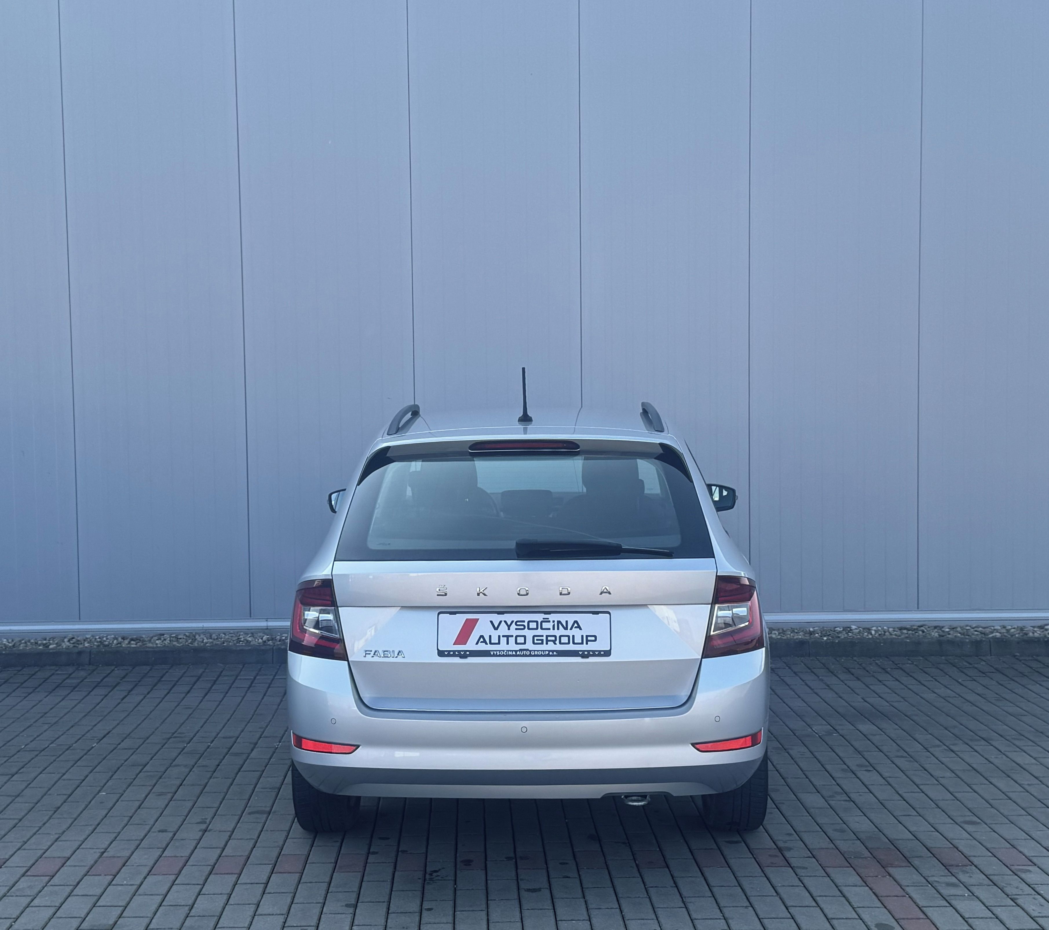Škoda Fabia, 1.0 81kW M6 STYLE, TAŽNÉ - fotka 6
