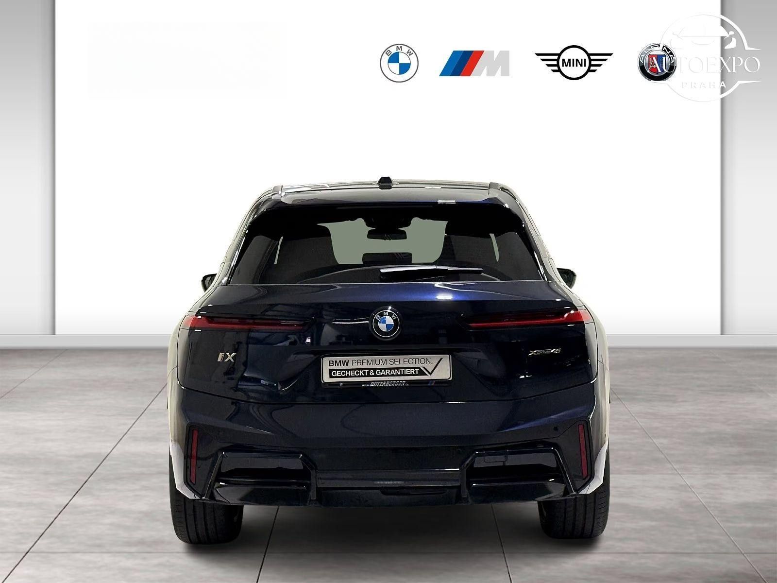 BMW iX, xDrive45 M Sportpaket* - fotka 5