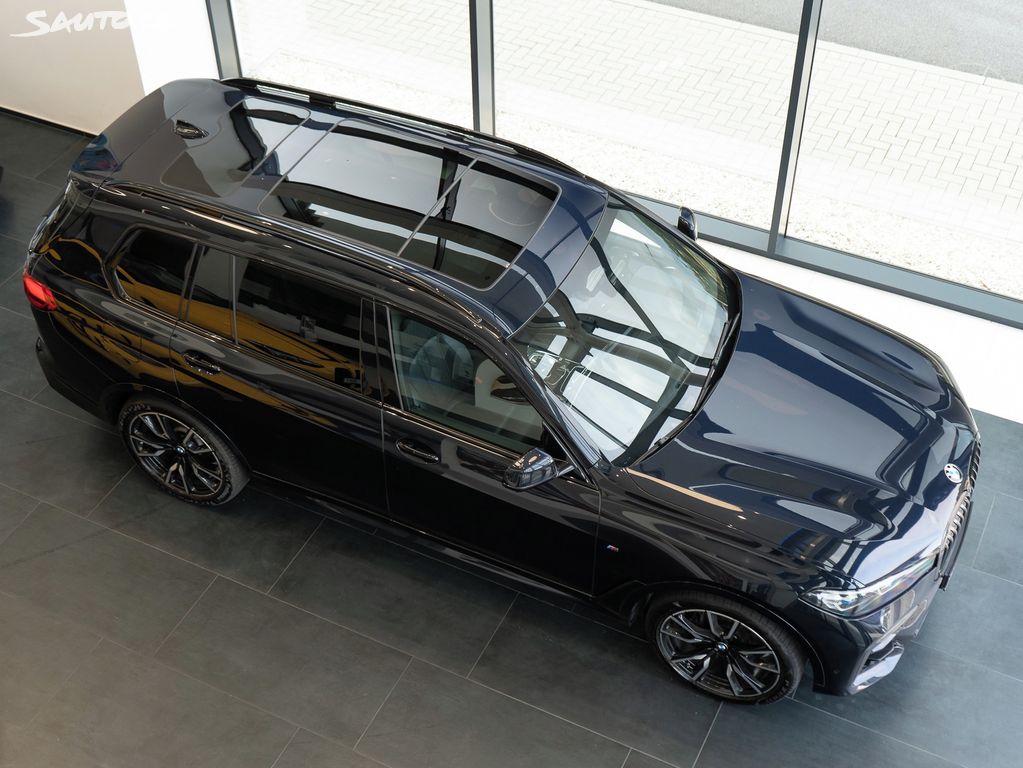 BMW X7 2021 من جمهورية التشيك