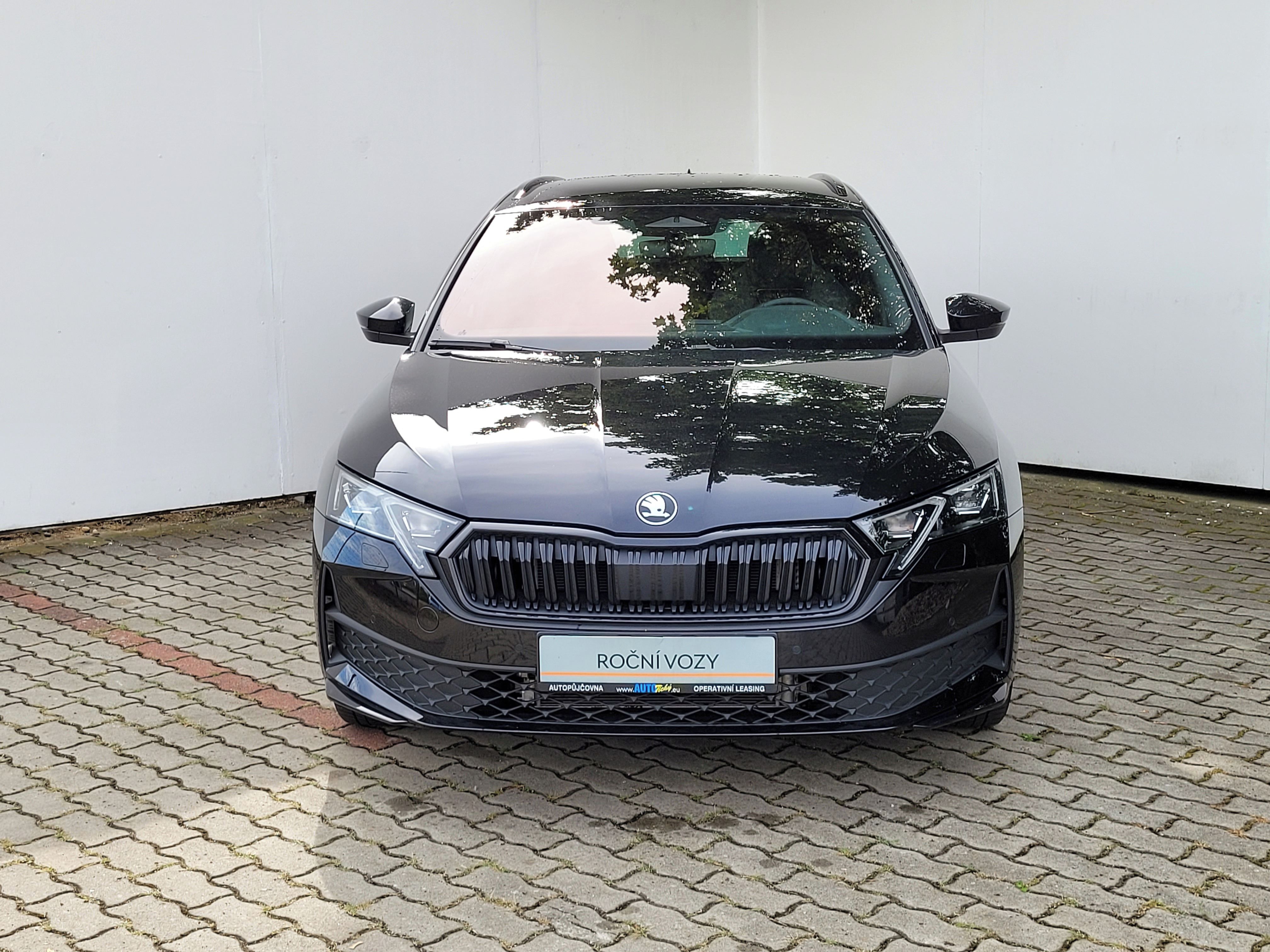 Škoda Octavia, 1.5 TSI 110 kW DSG SportLine - fotka 2