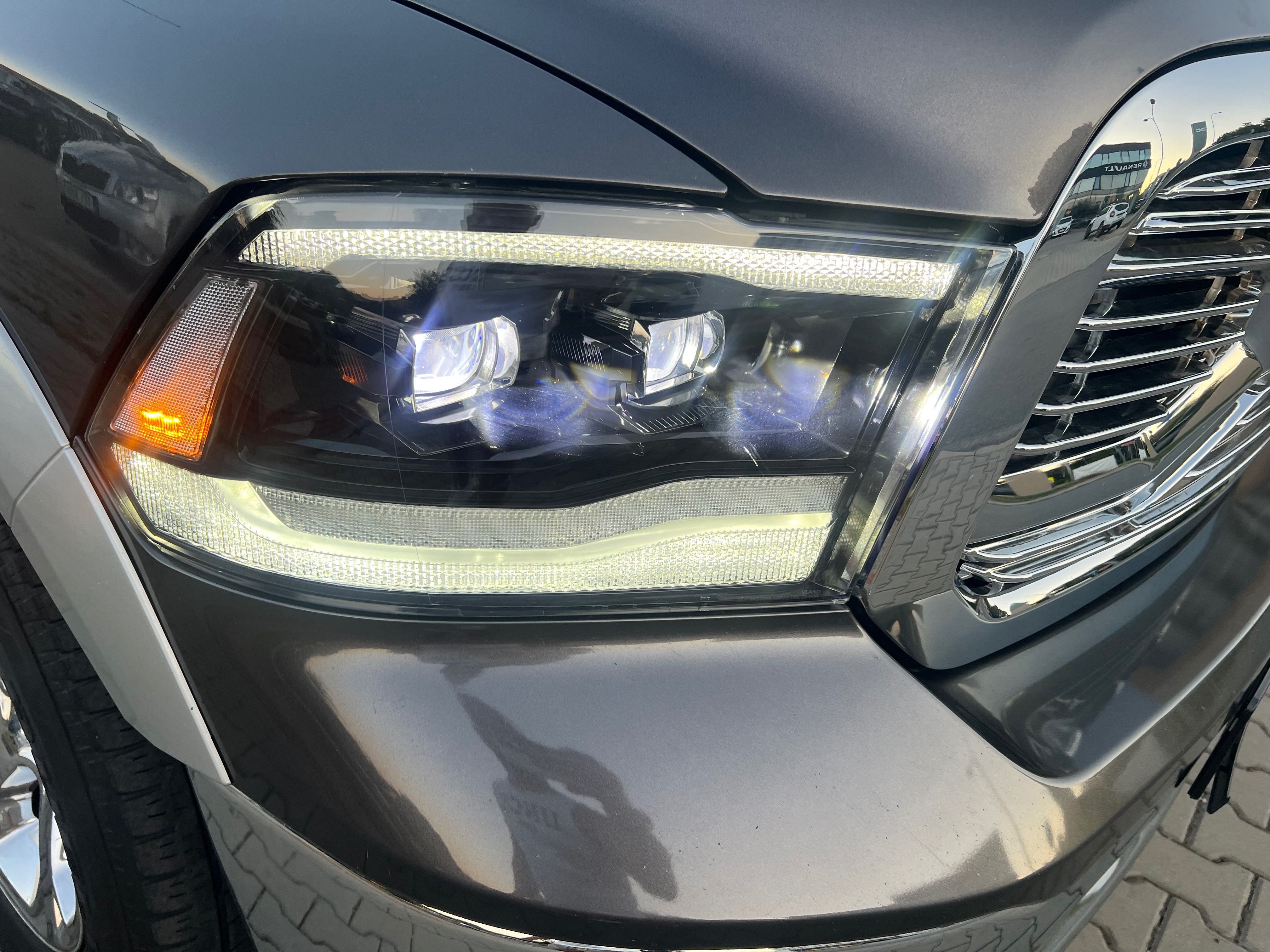 Dodge Ram, LARAMIE4x4 HEMI 5.7 Mist 6. !! - fotka 6