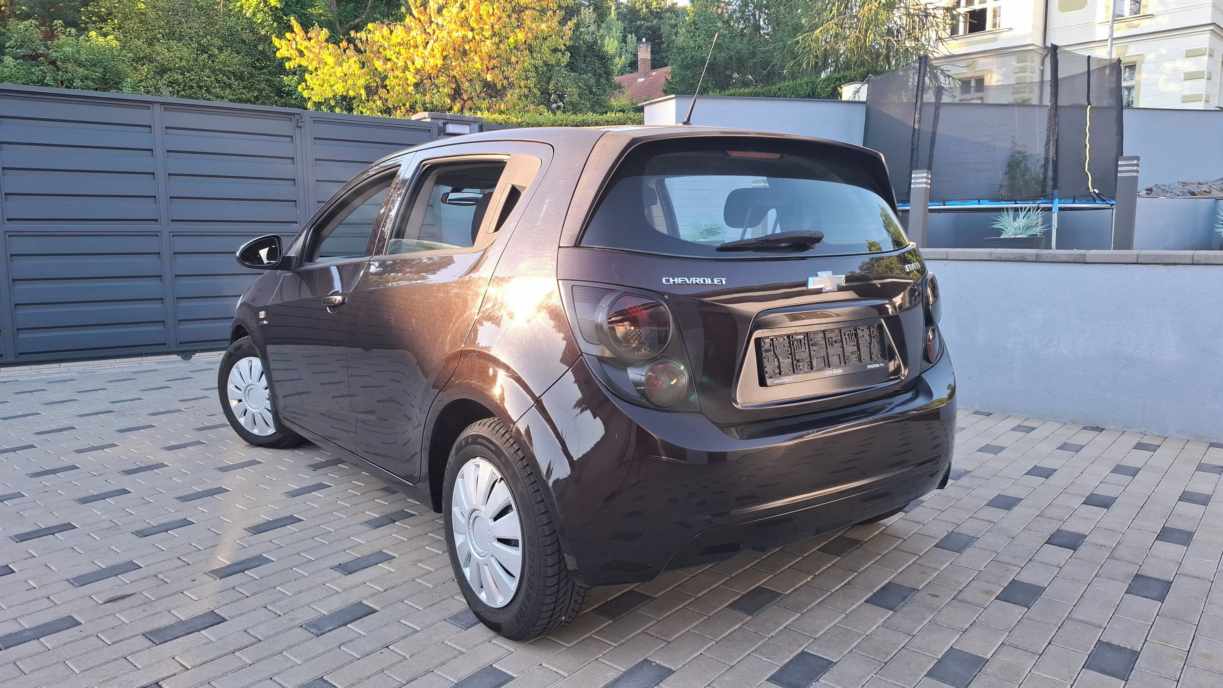Chevrolet Aveo, 1,2i - 16V - 63kw. NOVÁ STK+EM - fotka 3