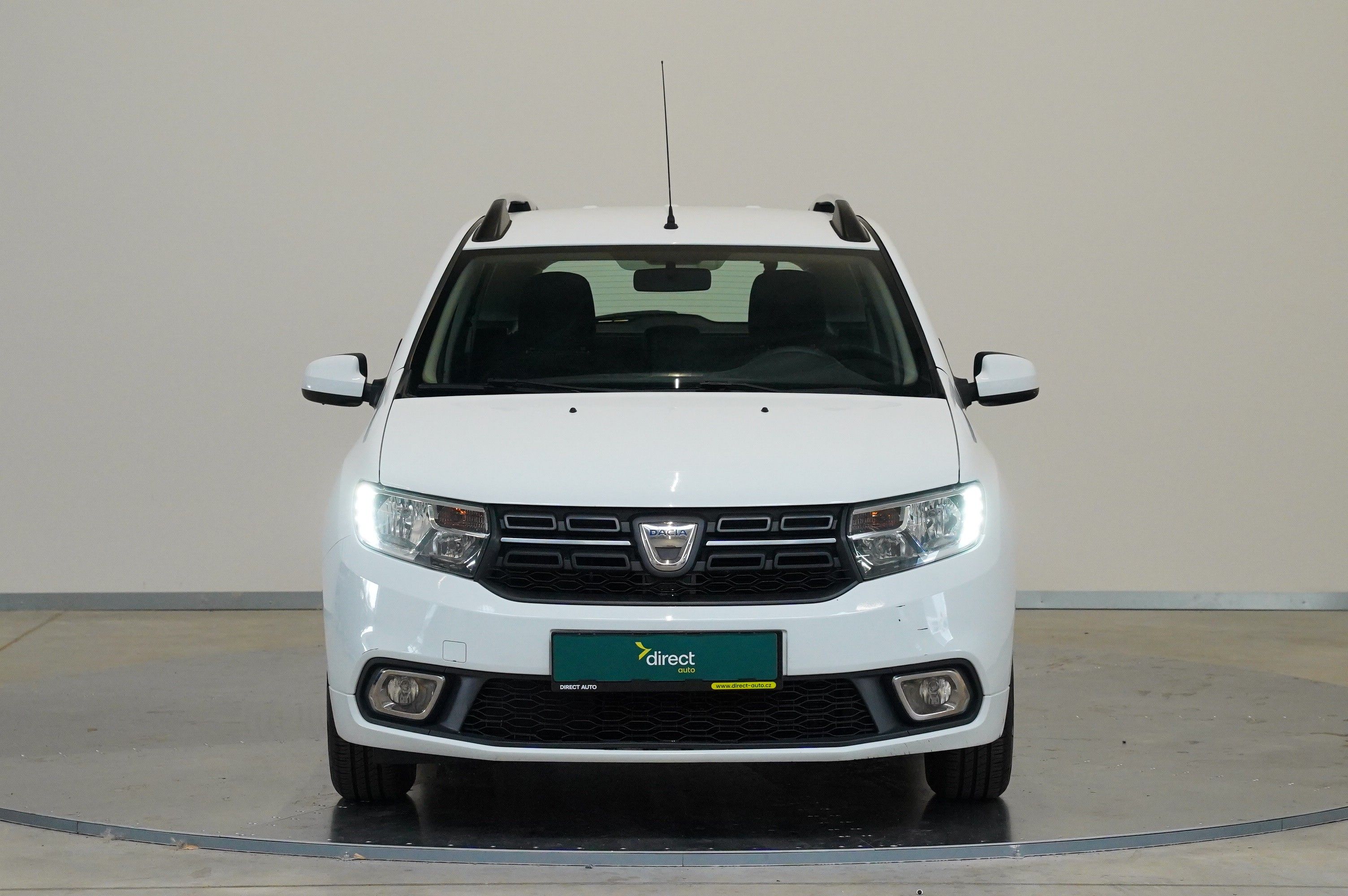 Dacia Logan, 1.0 SCe 54 kW - fotka 4