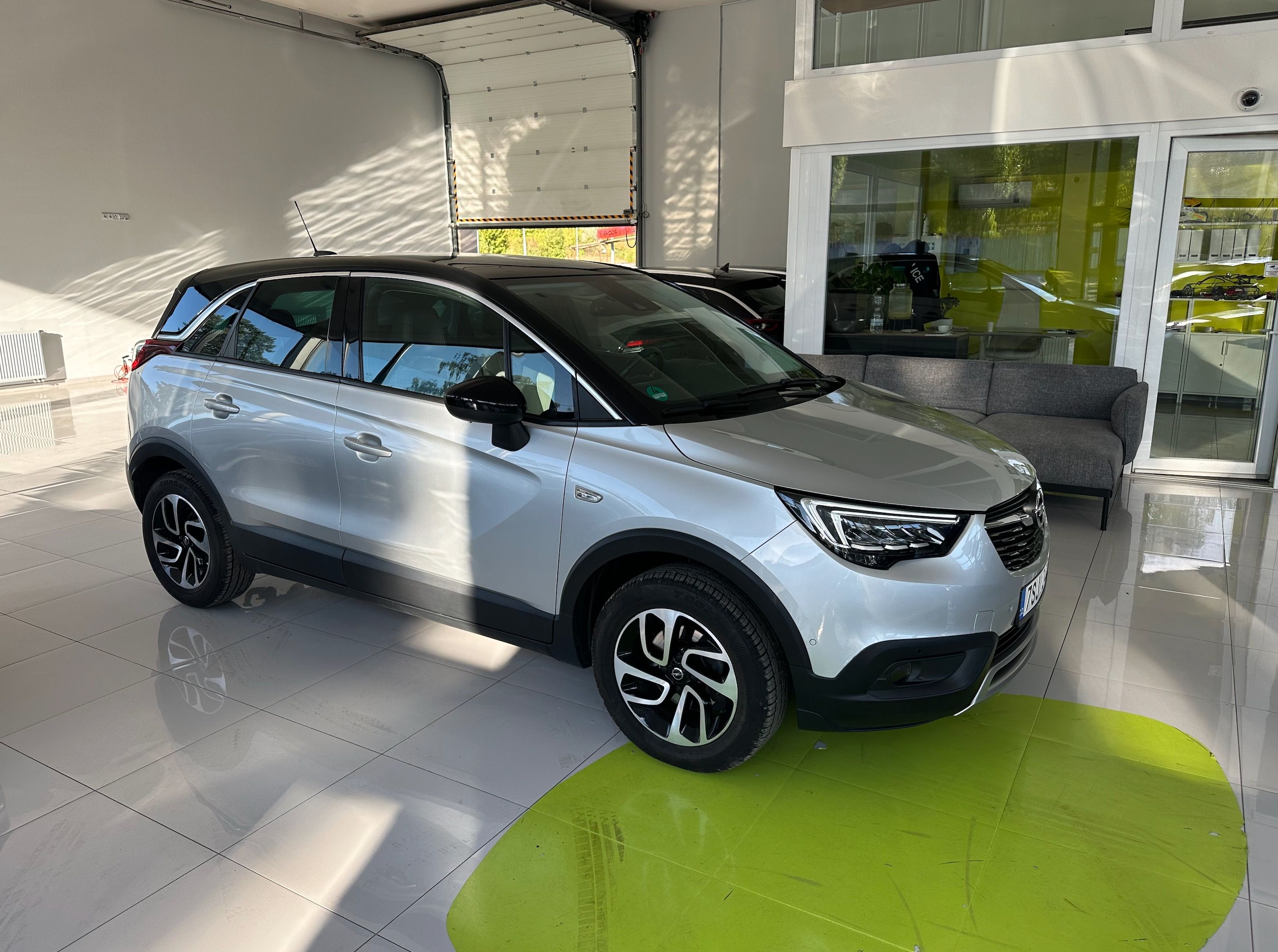 Opel Crossland X, 1.2 | 81 kW | VELMI PĚKNÝ STAV