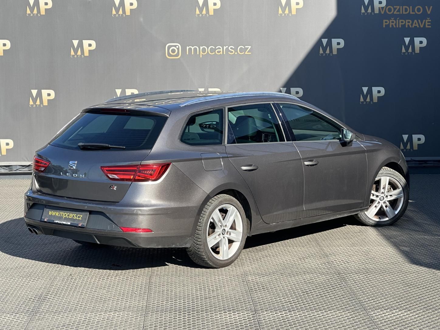 Seat Leon, 1.4 TSi 92kW MAN FR, NAVI - fotka 4