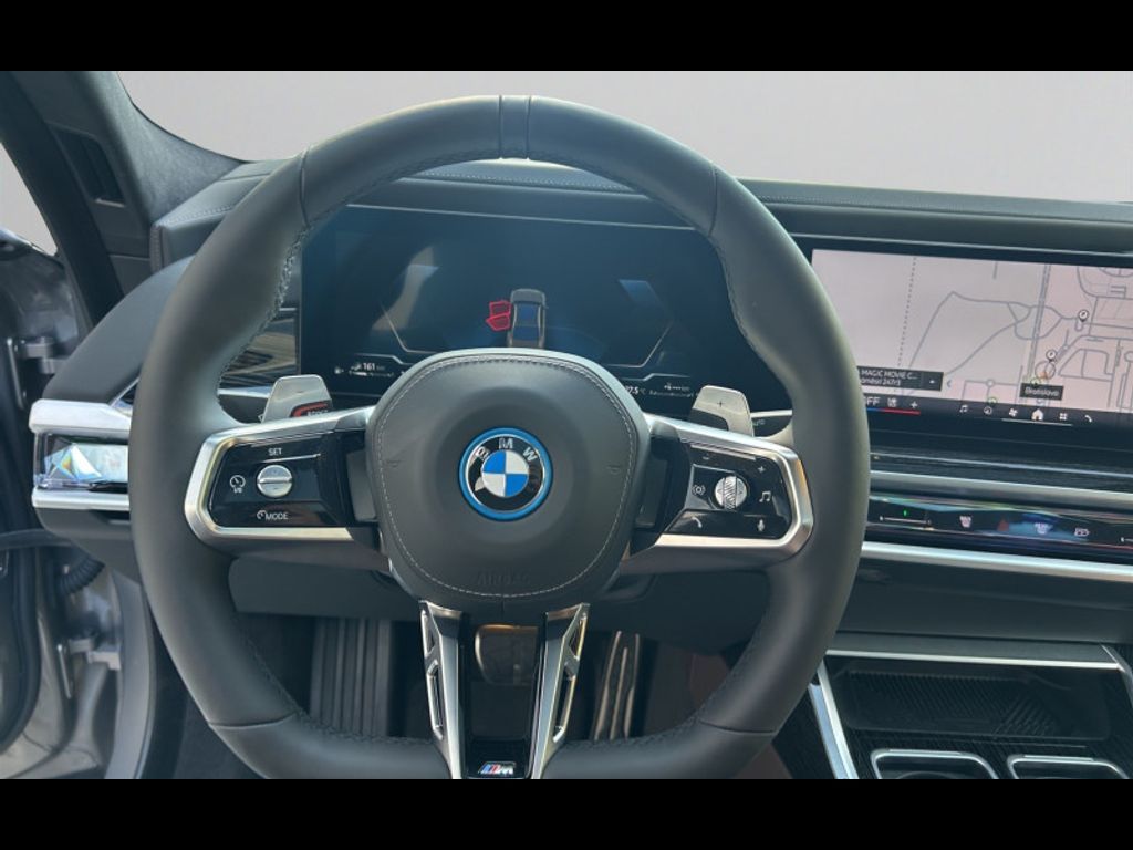 BMW, 750e xDrive | Executive Lounge - fotka 6
