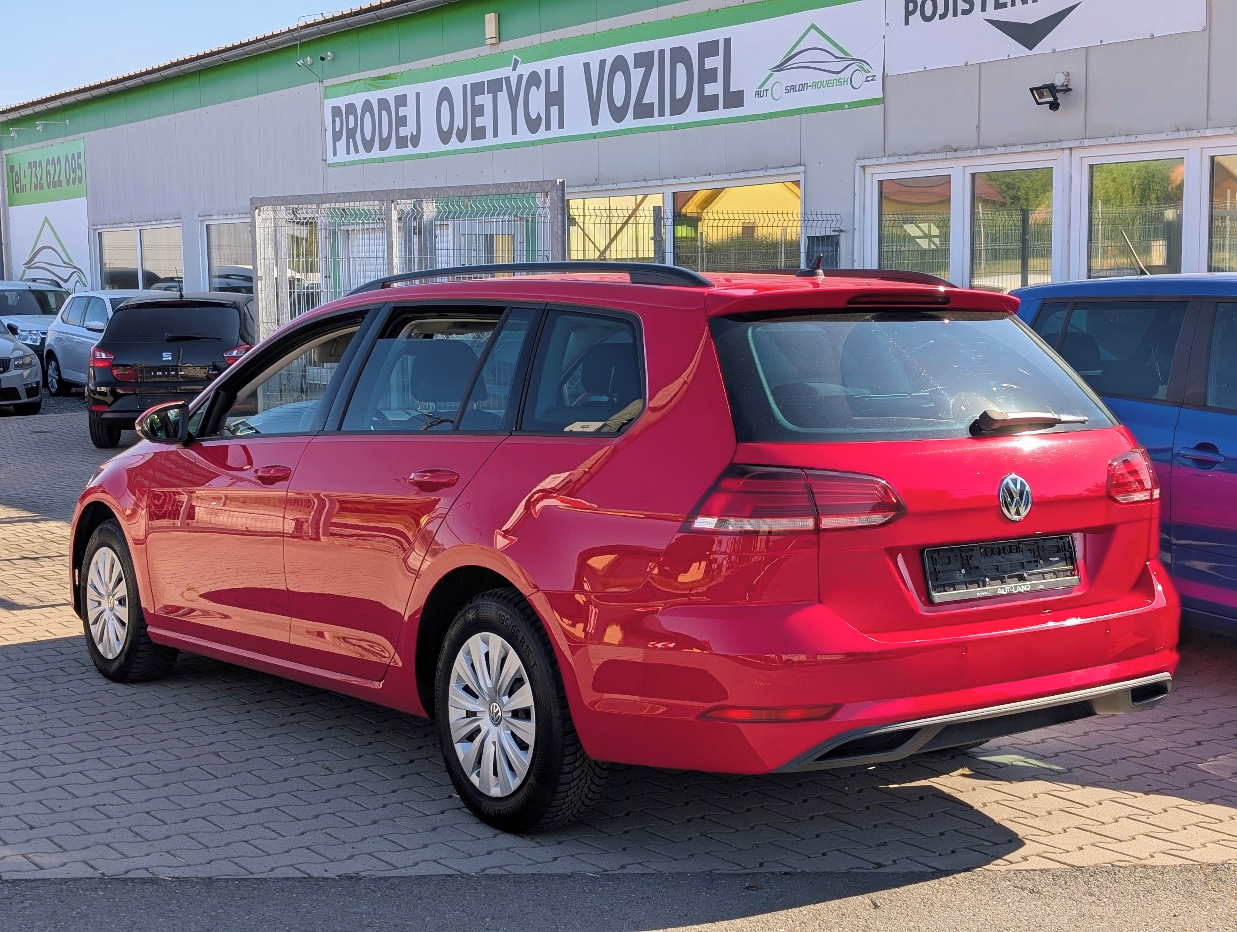 Volkswagen Golf, VII VARIANT 1.6TDi 85kW 2020 - fotka 4