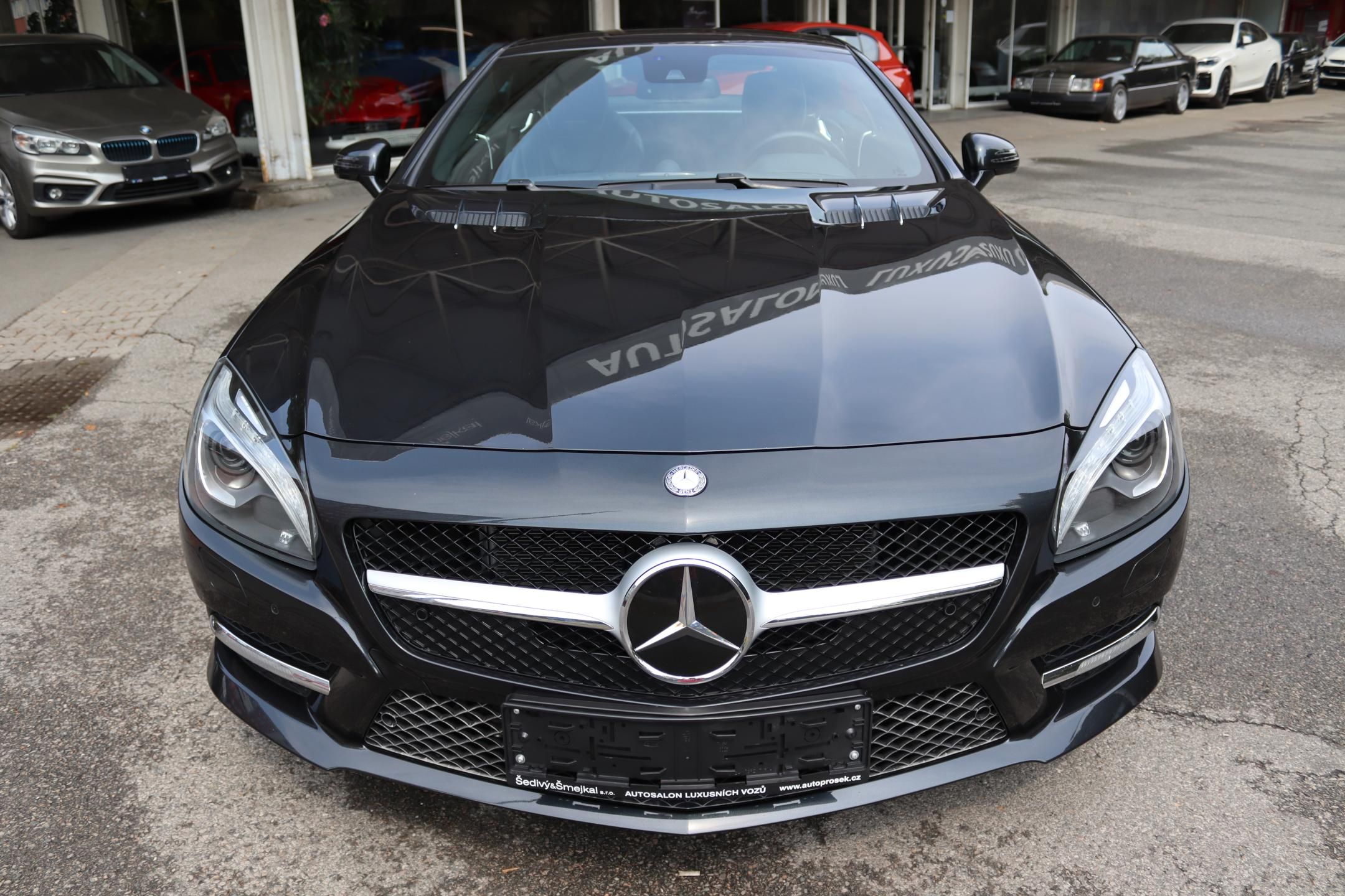 Mercedes-Benz SL, Mercedes-Benz SL 500 BlueEFFIC - fotka 3