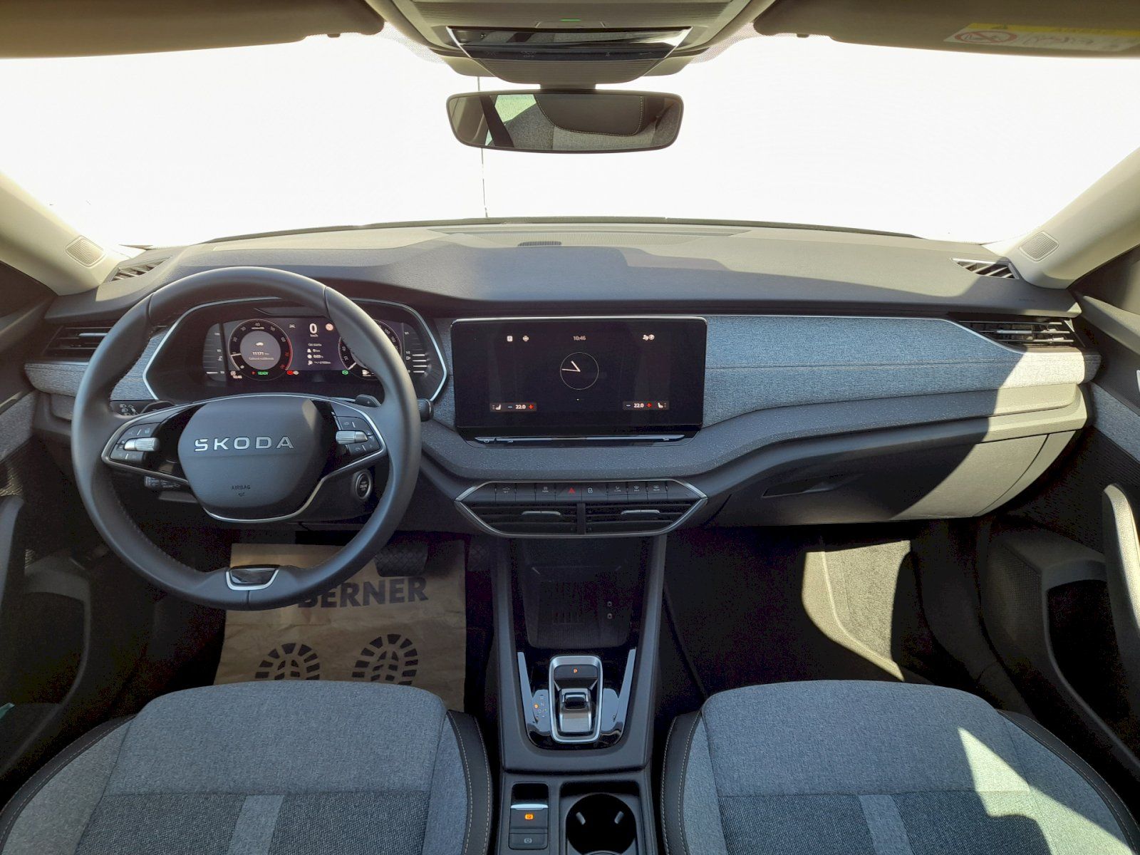 Škoda Octavia, Top Selection M-HEV 1.5 TSI 11 - fotka 5